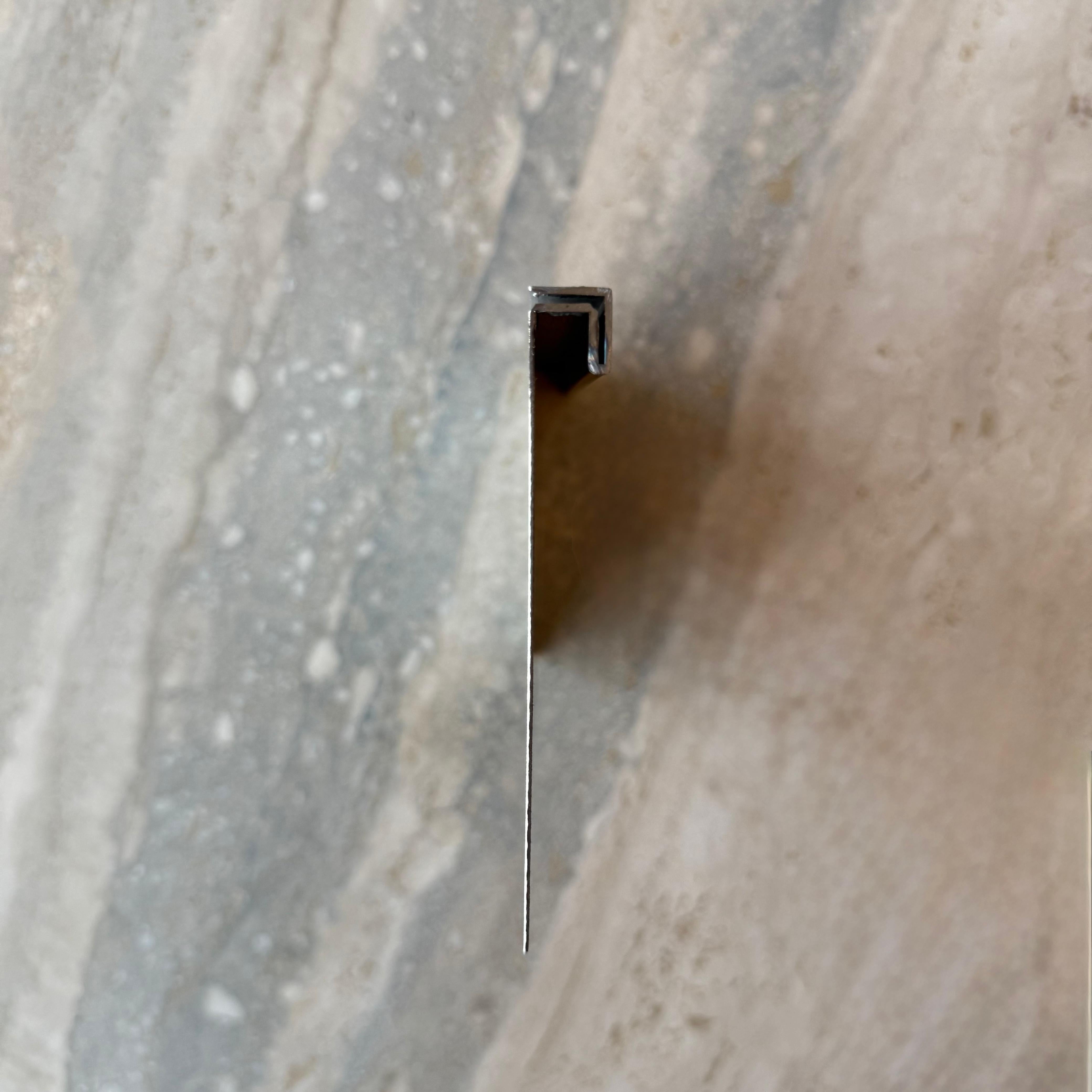 0.8mm Thickness (10cm) Stainless Steel Skirting Profile - Black - PR0020 - wall-panels-profiles - ebarza Furniture UAE | Shop Modern Furniture in Abu Dhabi & Dubai - مفروشات ايبازرا في الامارات | تسوق اثاث عصري وديكورات مميزة في دبي وابوظبي