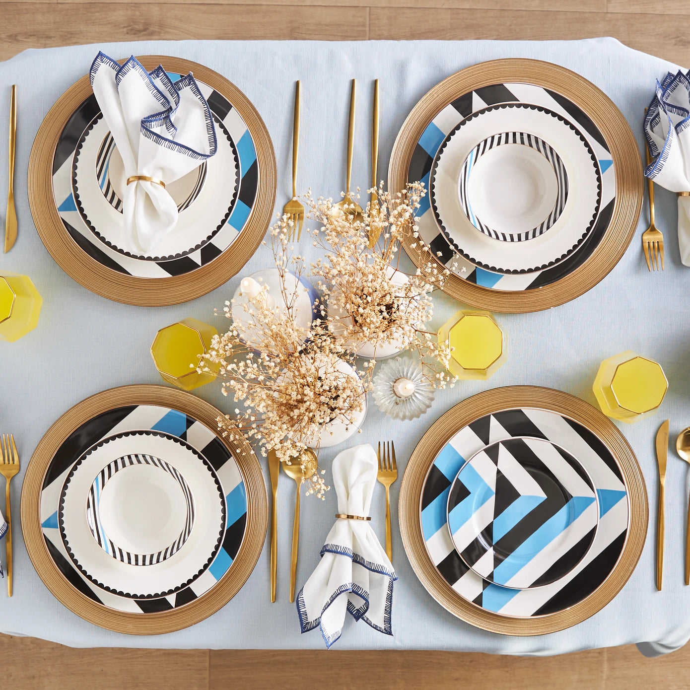 Karaca Posts Porcelain 24 Piece 6 Person Dinner Set Blue 153.03.06.9345 - Dinnerware Sets - ebarza Furniture UAE | Shop Modern Furniture in Abu Dhabi & Dubai - مفروشات ايبازرا في الامارات | تسوق اثاث عصري وديكورات مميزة في دبي وابوظبي