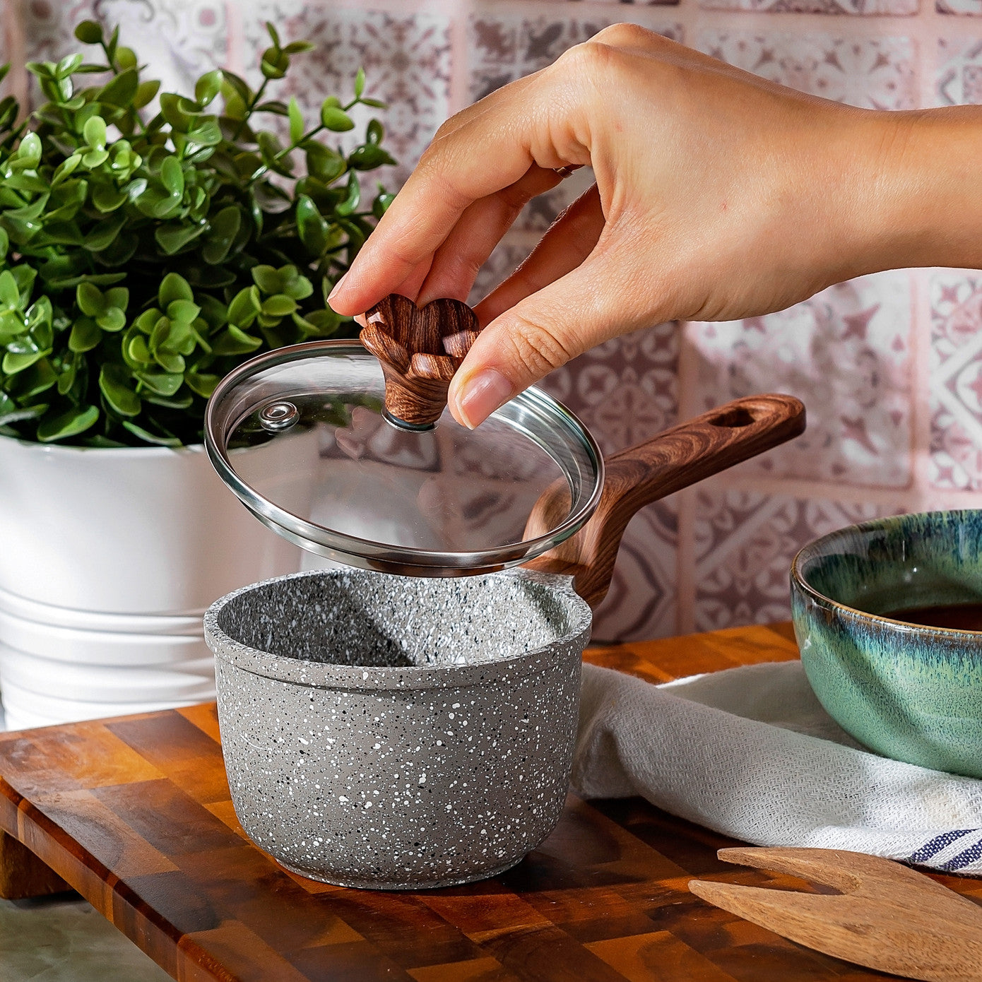 Karaca Dark Silver Biogranite Mini Saucepan 10 cm 153.03.08.0086 - Cookware Sets - ebarza Furniture UAE | Shop Modern Furniture in Abu Dhabi & Dubai - مفروشات ايبازرا في الامارات | تسوق اثاث عصري وديكورات مميزة في دبي وابوظبي