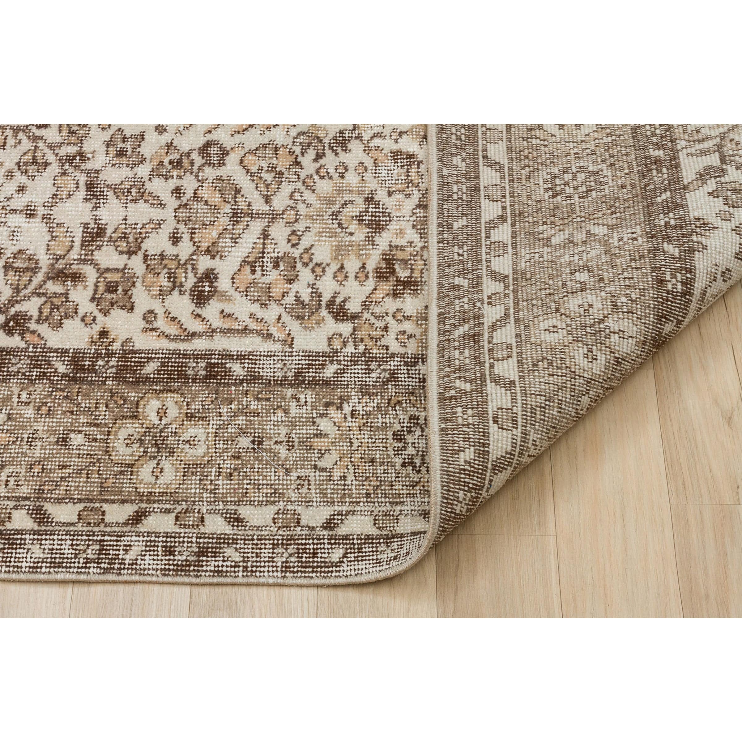 172 X 274 Anatolian Hand Knotted Carpet Vintage Style 7564 - Rugs - ebarza Furniture UAE | Shop Modern Furniture in Abu Dhabi & Dubai - مفروشات ايبازرا في الامارات | تسوق اثاث عصري وديكورات مميزة في دبي وابوظبي