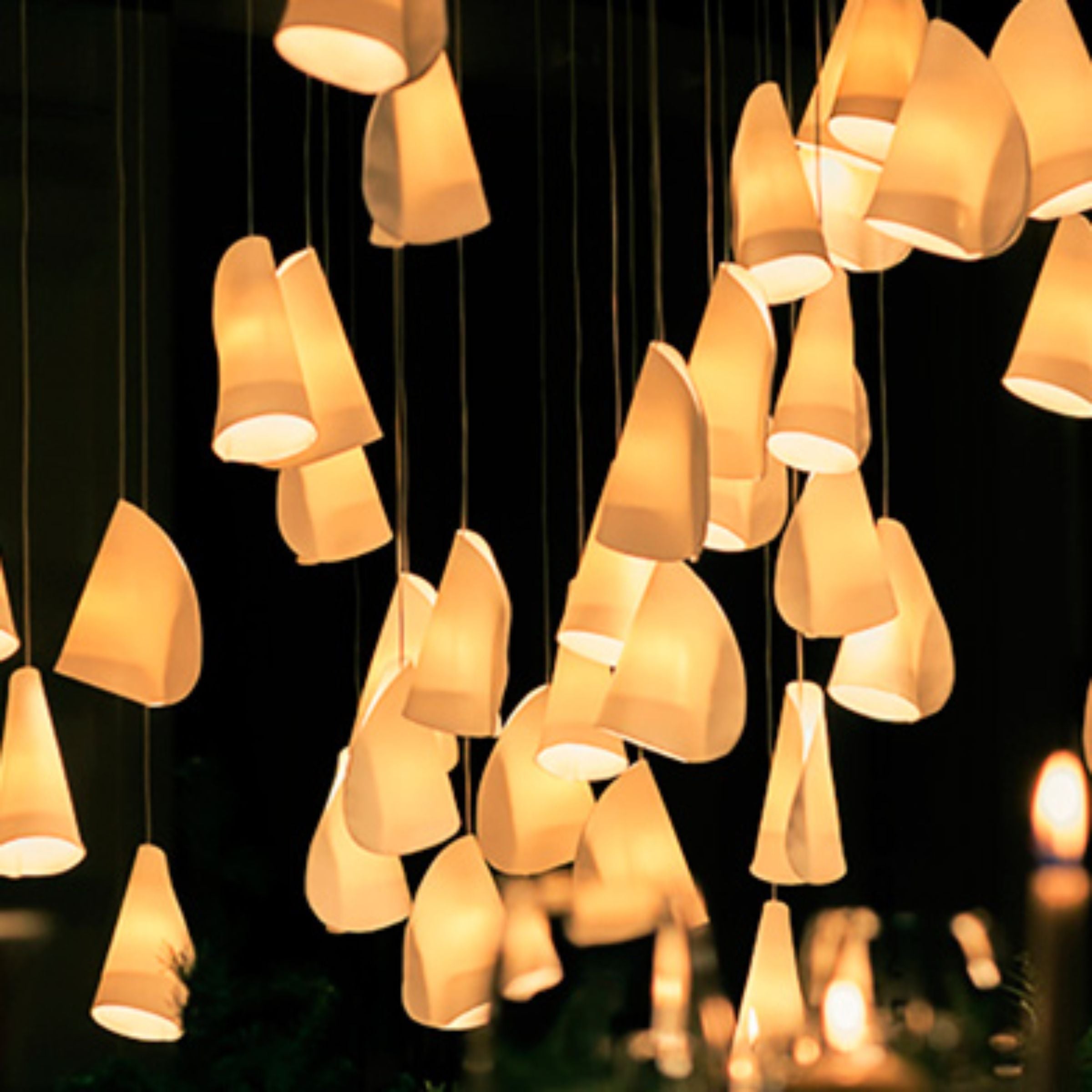 Pre-order 75 Days Delivery 20 Heads Pendant Lamp CY-DD-1029 - Pendant Lamps - ebarza Furniture UAE | Shop Modern Furniture in Abu Dhabi & Dubai - مفروشات ايبازرا في الامارات | تسوق اثاث عصري وديكورات مميزة في دبي وابوظبي