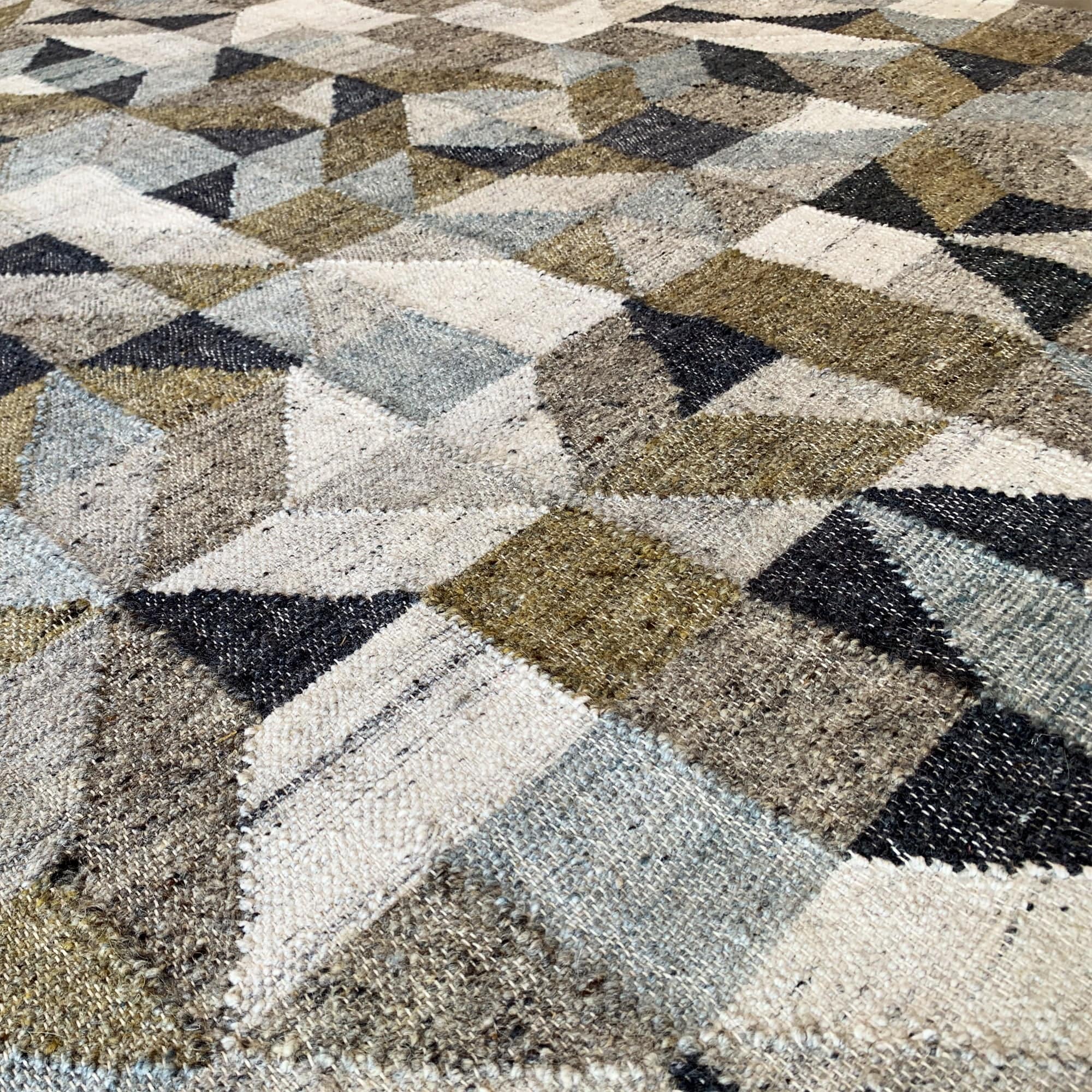 230X160 Cm Bolton Handmade Wool Rug Bolton Blt-83-L - Rugs - ebarza Furniture UAE | Shop Modern Furniture in Abu Dhabi & Dubai - مفروشات ايبازرا في الامارات | تسوق اثاث عصري وديكورات مميزة في دبي وابوظبي