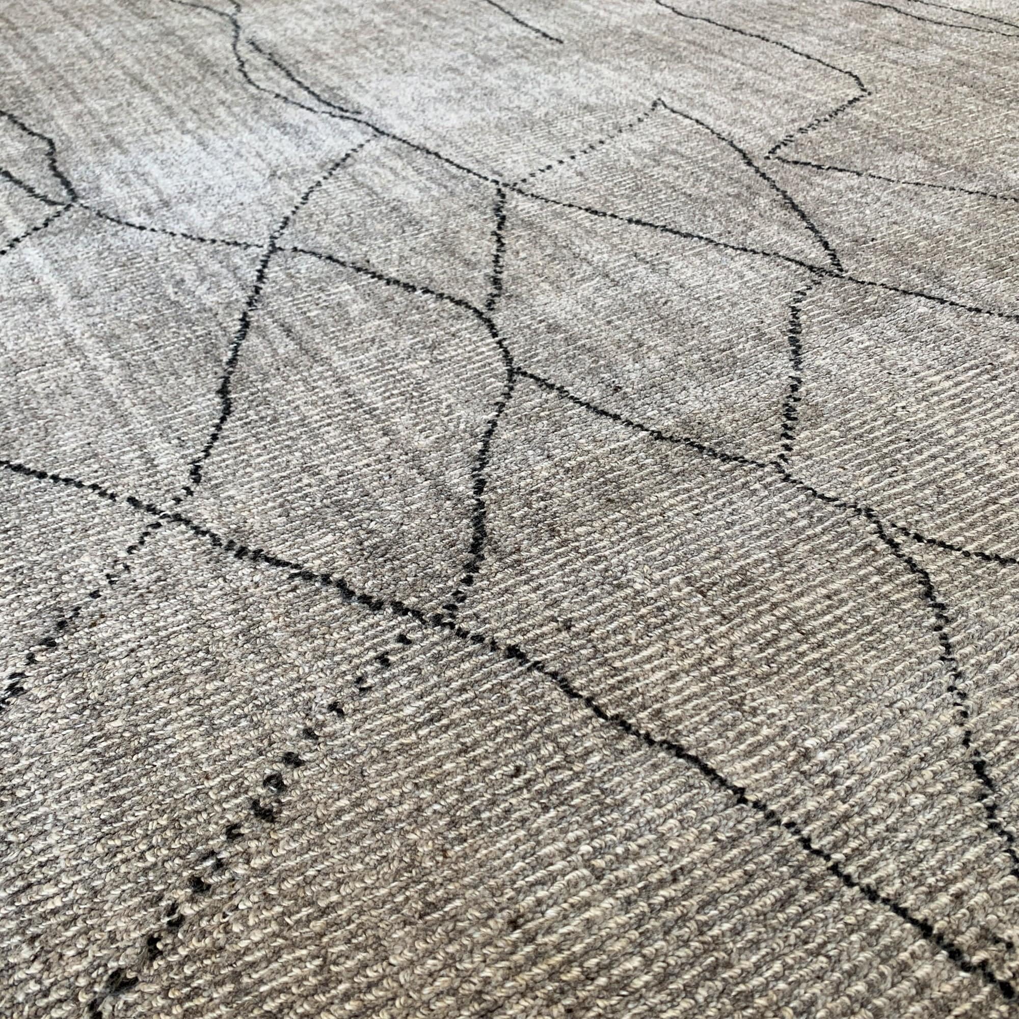 230X160 Cm Delton Handmade Wool Rug Delton Dtn-11-L - Rugs - ebarza Furniture UAE | Shop Modern Furniture in Abu Dhabi & Dubai - مفروشات ايبازرا في الامارات | تسوق اثاث عصري وديكورات مميزة في دبي وابوظبي