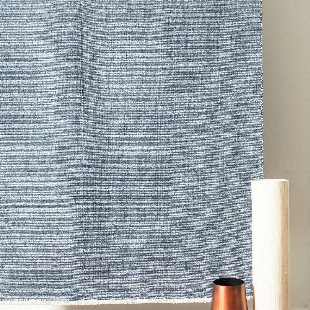 230X160 Cm Hand Woven Blue Wool Rug Jhd-7007 Blue-L - Rugs - ebarza Furniture UAE | Shop Modern Furniture in Abu Dhabi & Dubai - مفروشات ايبازرا في الامارات | تسوق اثاث عصري وديكورات مميزة في دبي وابوظبي