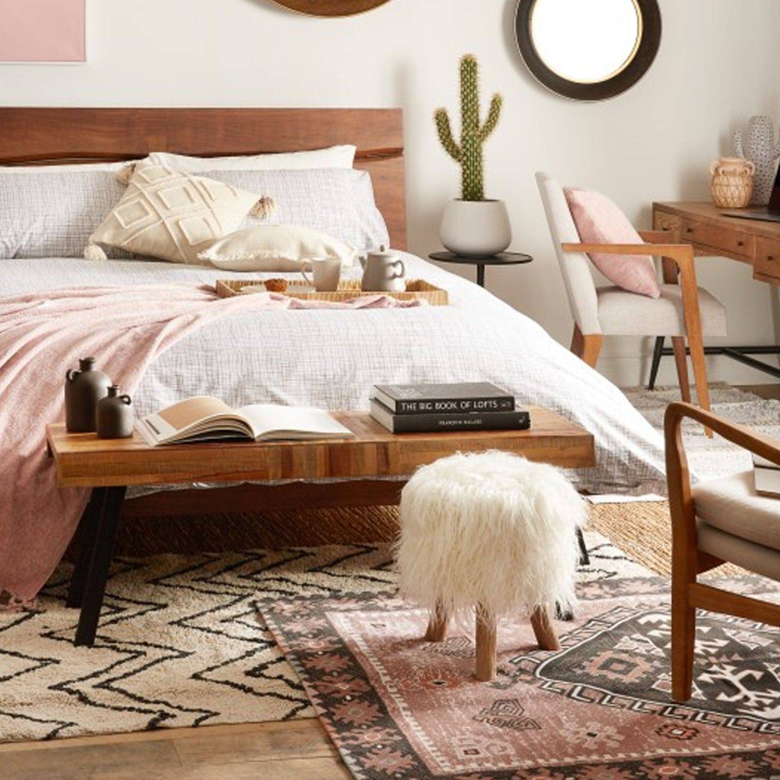 230X160 Cm Handmade Wool Rug Jh-20523-Pink-L - Rugs - ebarza Furniture UAE | Shop Modern Furniture in Abu Dhabi & Dubai - مفروشات ايبازرا في الامارات | تسوق اثاث عصري وديكورات مميزة في دبي وابوظبي