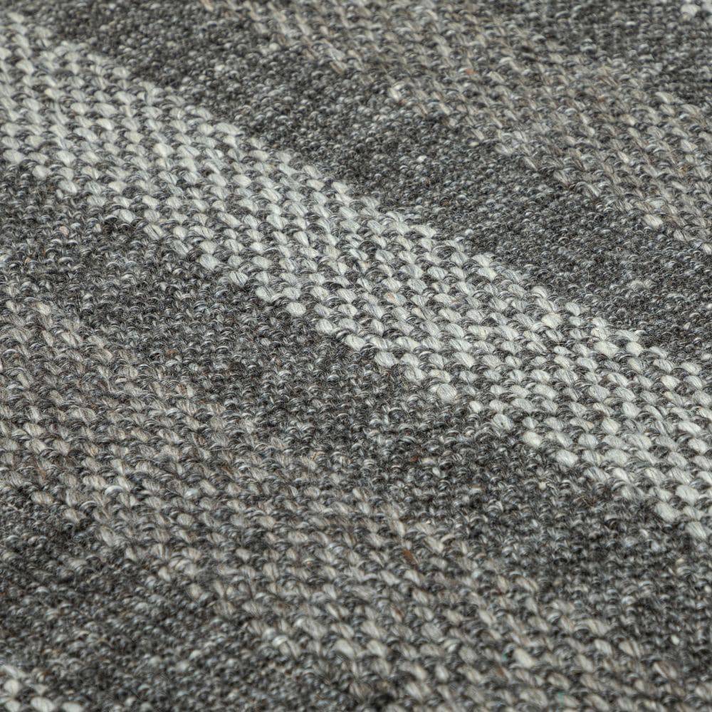 300X200 Cm Hand Woven Wool Rug Bliss-Bss-04-Xl - Rugs - ebarza Furniture UAE | Shop Modern Furniture in Abu Dhabi & Dubai - مفروشات ايبازرا في الامارات | تسوق اثاث عصري وديكورات مميزة في دبي وابوظبي