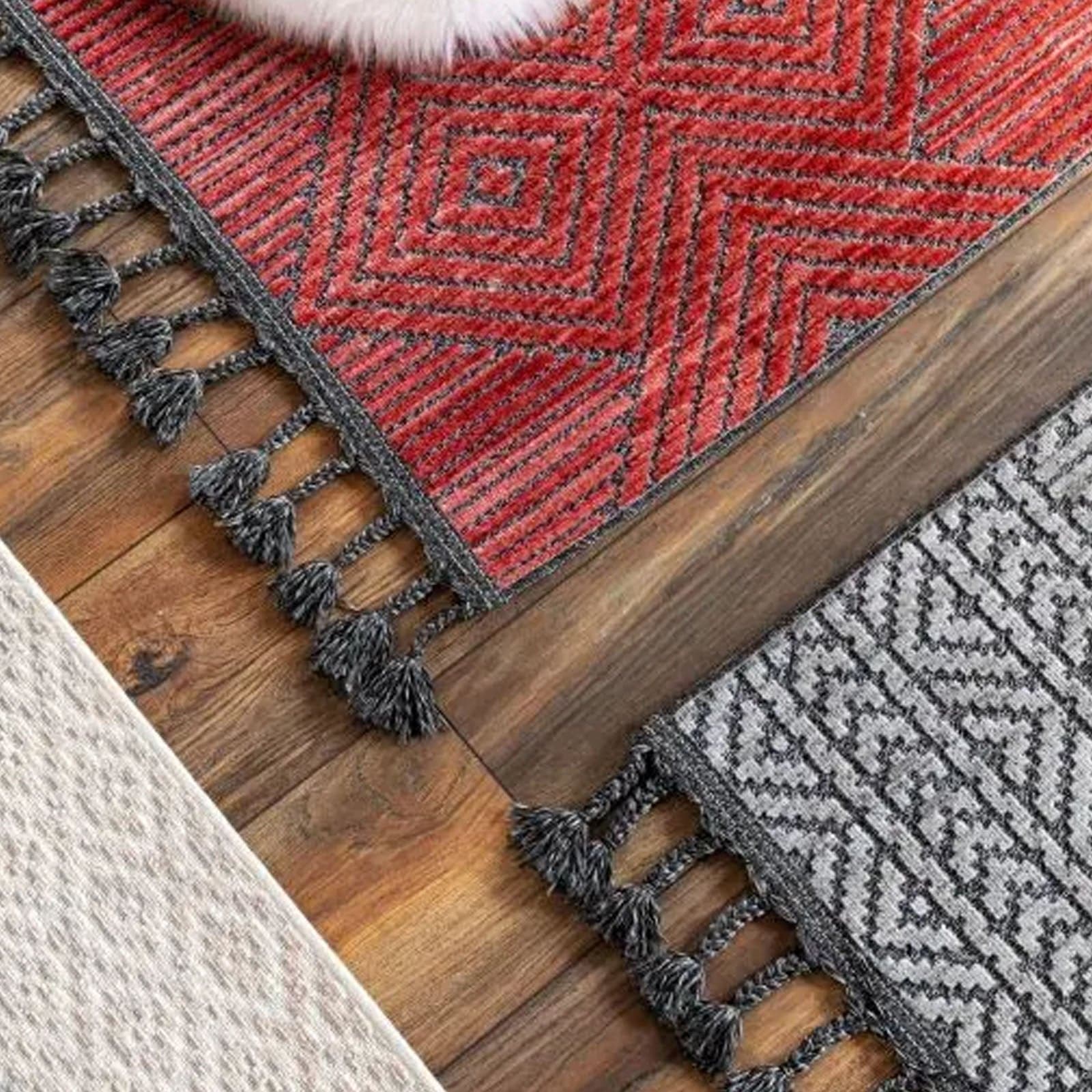 300X200 Cm Handmade Wool Rug Artik-Ark-134-Red-Xl - Rugs - ebarza Furniture UAE | Shop Modern Furniture in Abu Dhabi & Dubai - مفروشات ايبازرا في الامارات | تسوق اثاث عصري وديكورات مميزة في دبي وابوظبي