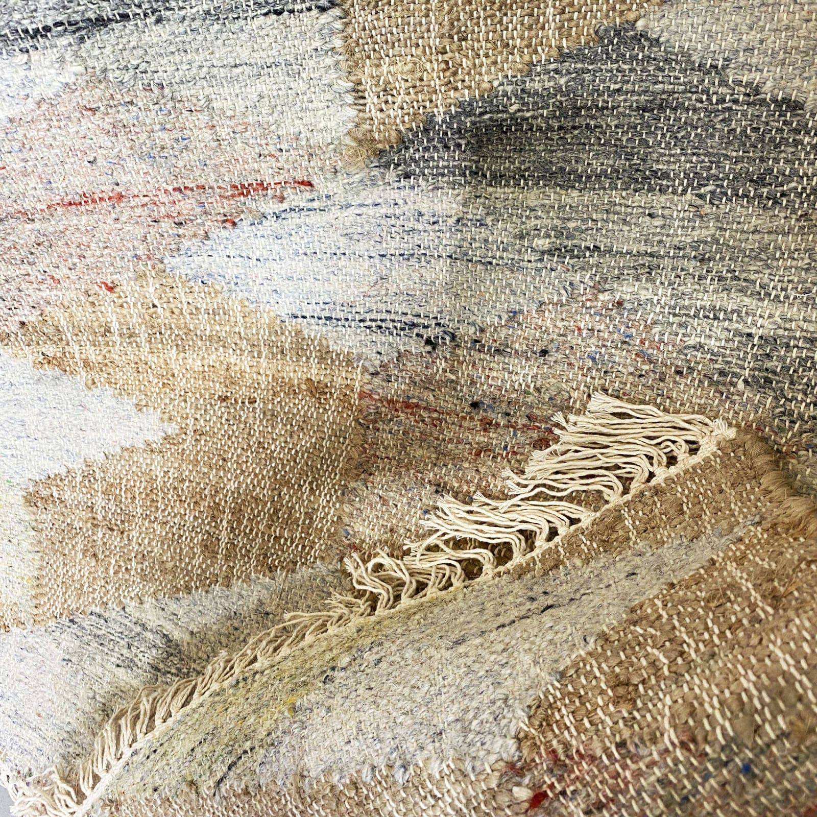 300X200 Cm Handmade Wool Rug Berry-Bry-03-Natural-Xl - Rugs - ebarza Furniture UAE | Shop Modern Furniture in Abu Dhabi & Dubai - مفروشات ايبازرا في الامارات | تسوق اثاث عصري وديكورات مميزة في دبي وابوظبي