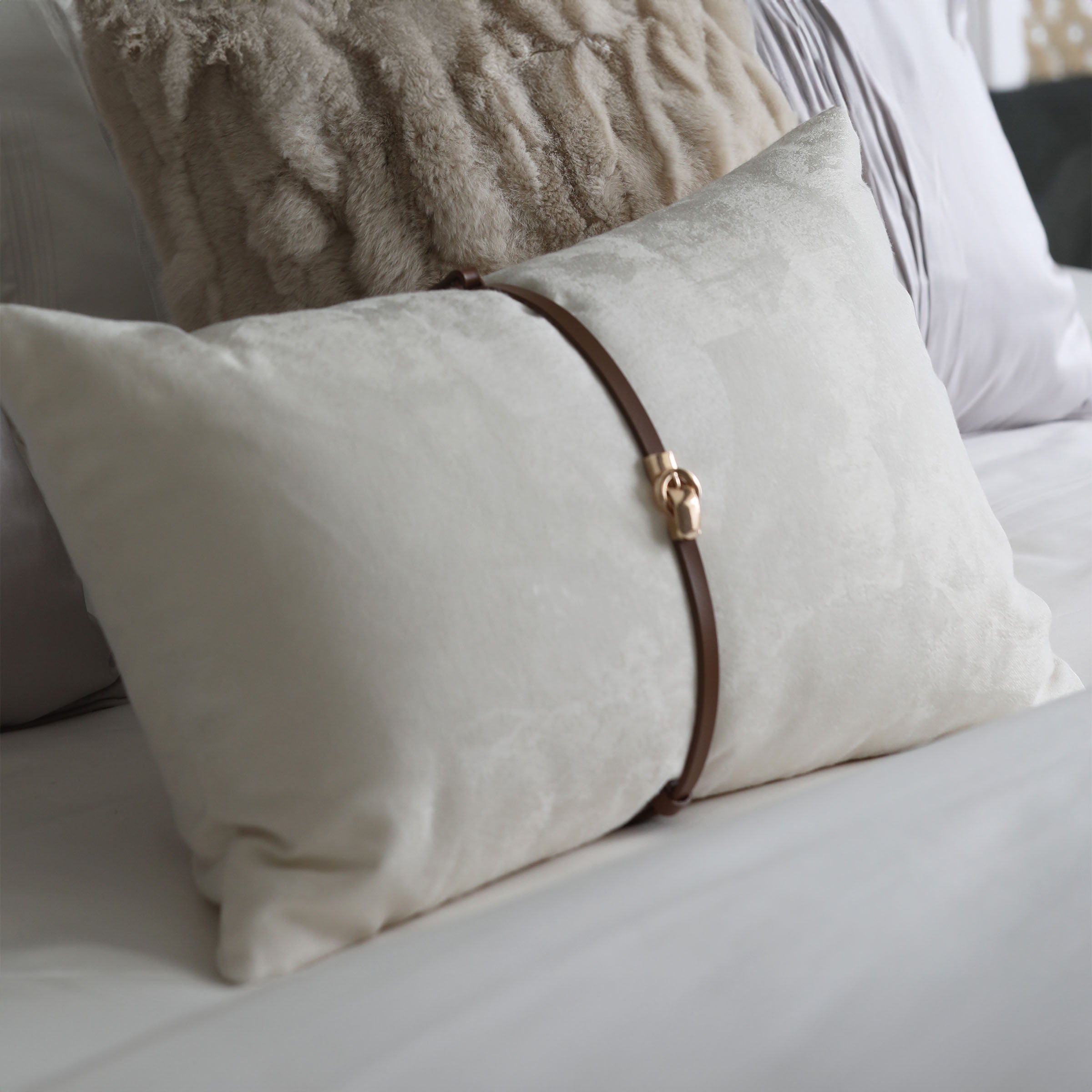 30*60 Cecil Belt Cushion - ECC093 - Cushions - ebarza Furniture UAE | Shop Modern Furniture in Abu Dhabi & Dubai - مفروشات ايبازرا في الامارات | تسوق اثاث عصري وديكورات مميزة في دبي وابوظبي