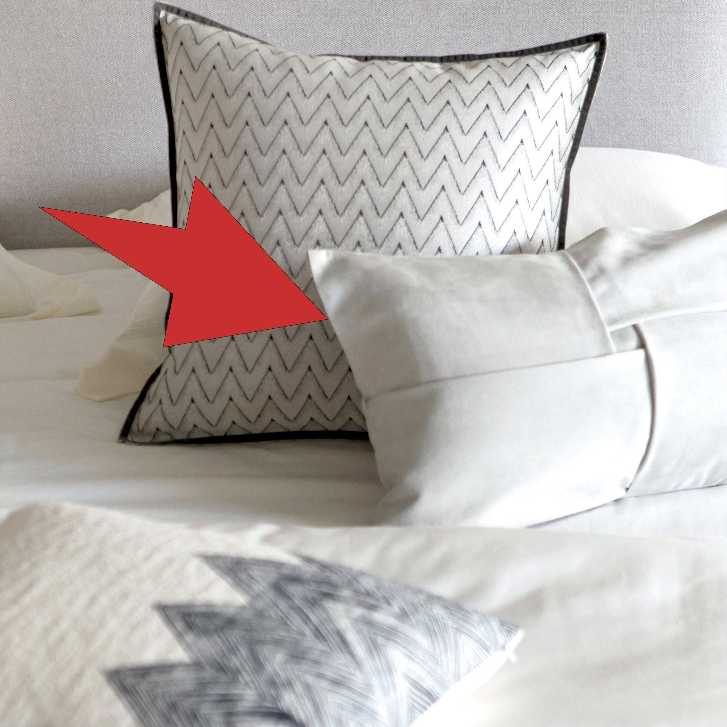 30X55 Cm Double Sedan Bridge Imitation Leather Cushion Ecc043 - Cushions - ebarza Furniture UAE | Shop Modern Furniture in Abu Dhabi & Dubai - مفروشات ايبازرا في الامارات | تسوق اثاث عصري وديكورات مميزة في دبي وابوظبي