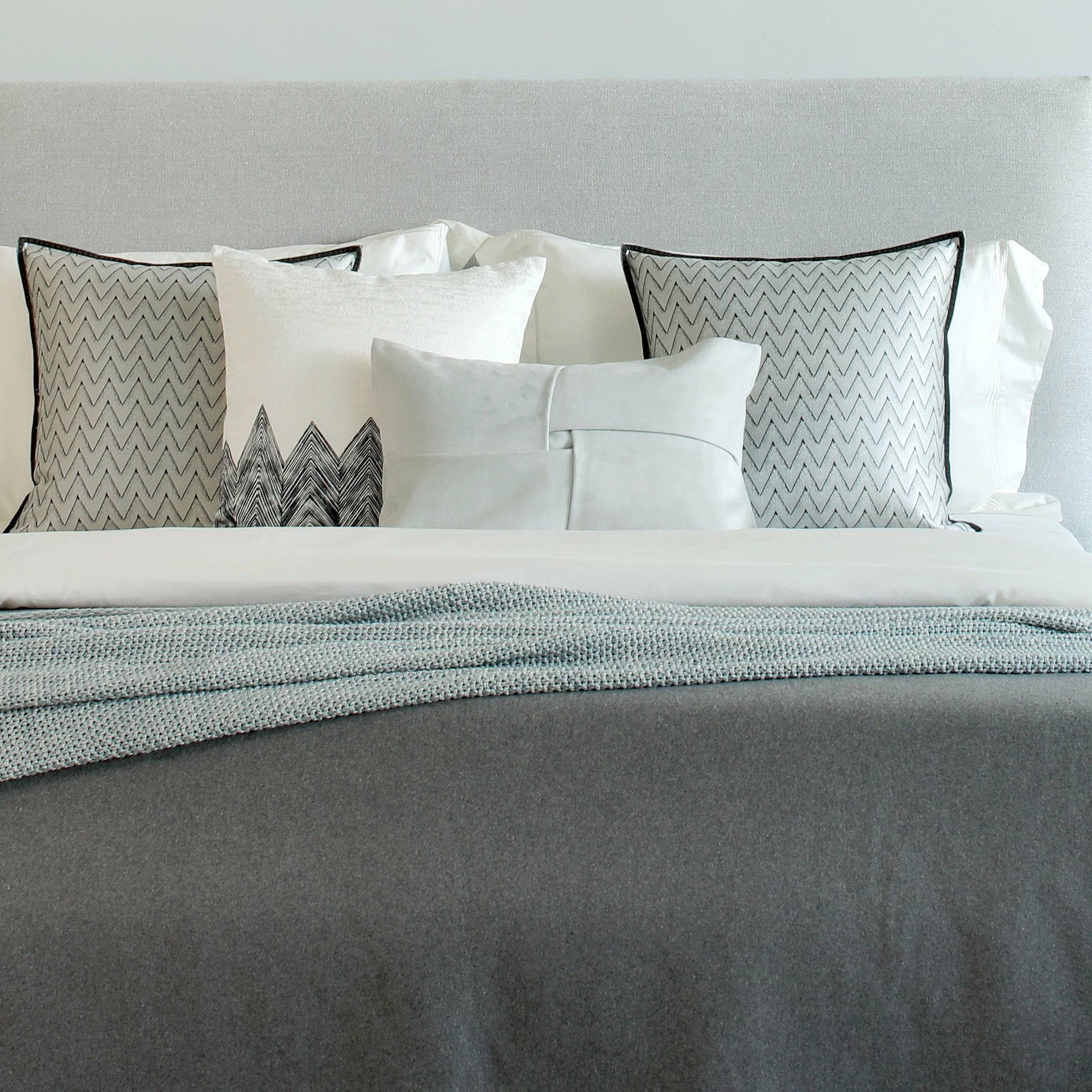 30X55 Cm Double Sedan Bridge Imitation Leather Cushion Ecc043 - Cushions - ebarza Furniture UAE | Shop Modern Furniture in Abu Dhabi & Dubai - مفروشات ايبازرا في الامارات | تسوق اثاث عصري وديكورات مميزة في دبي وابوظبي