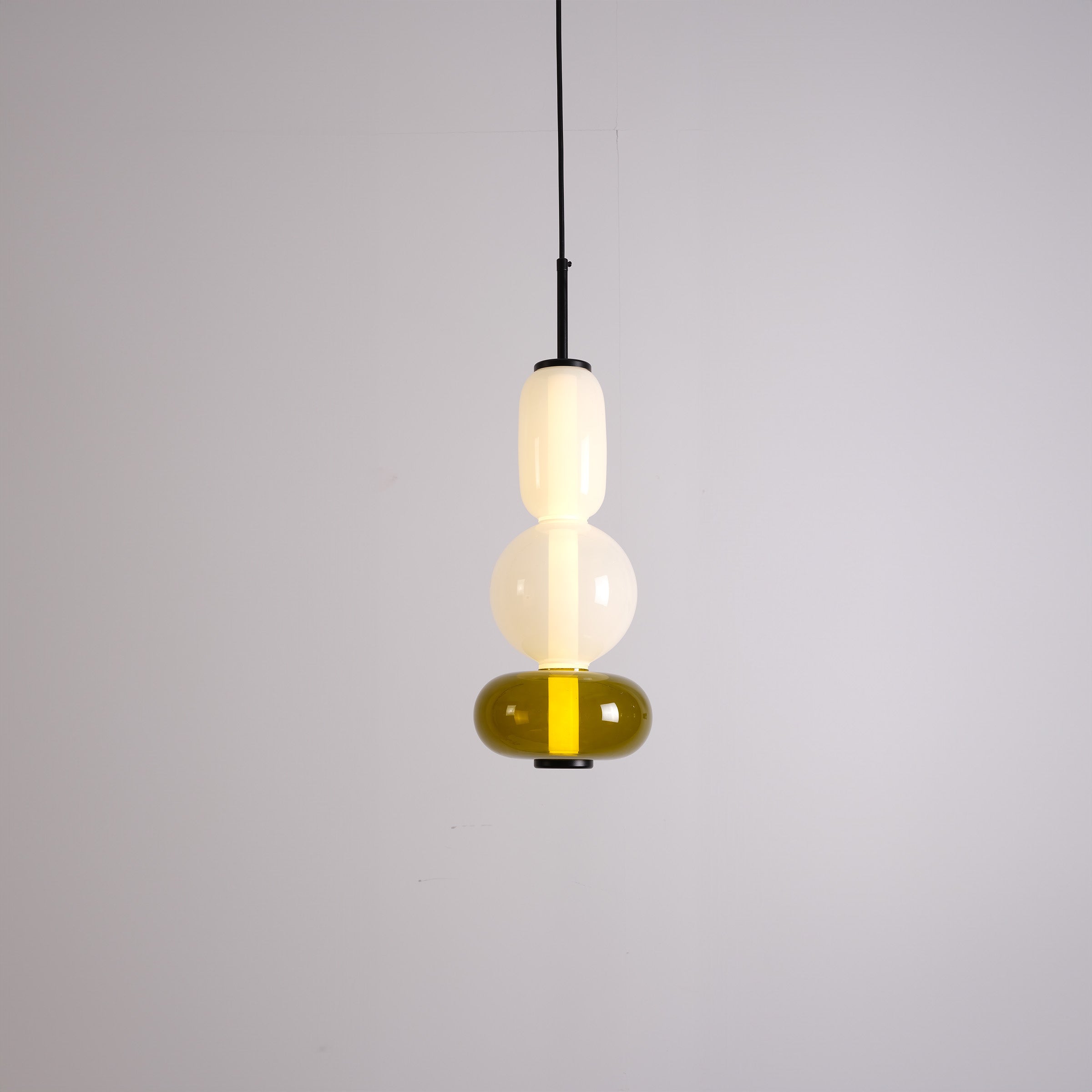 Stellar Strands Pendant Lamp 3-Glasses CY-DD-1052-3G - Pendant Lamps - ebarza Furniture UAE | Shop Modern Furniture in Abu Dhabi & Dubai - مفروشات ايبازرا في الامارات | تسوق اثاث عصري وديكورات مميزة في دبي وابوظبي
