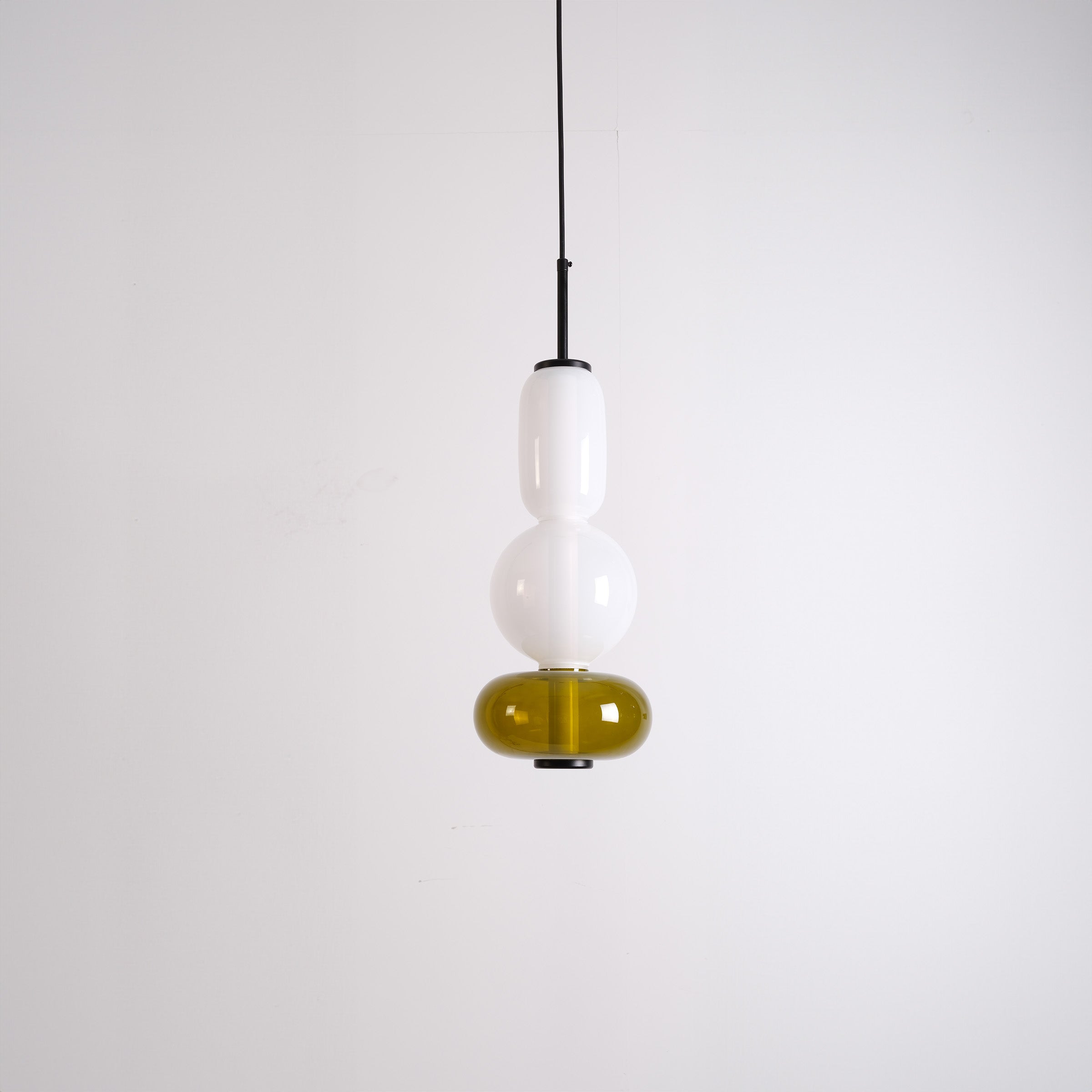 Stellar Strands Pendant Lamp 3-Glasses CY-DD-1052-3G - Pendant Lamps - ebarza Furniture UAE | Shop Modern Furniture in Abu Dhabi & Dubai - مفروشات ايبازرا في الامارات | تسوق اثاث عصري وديكورات مميزة في دبي وابوظبي