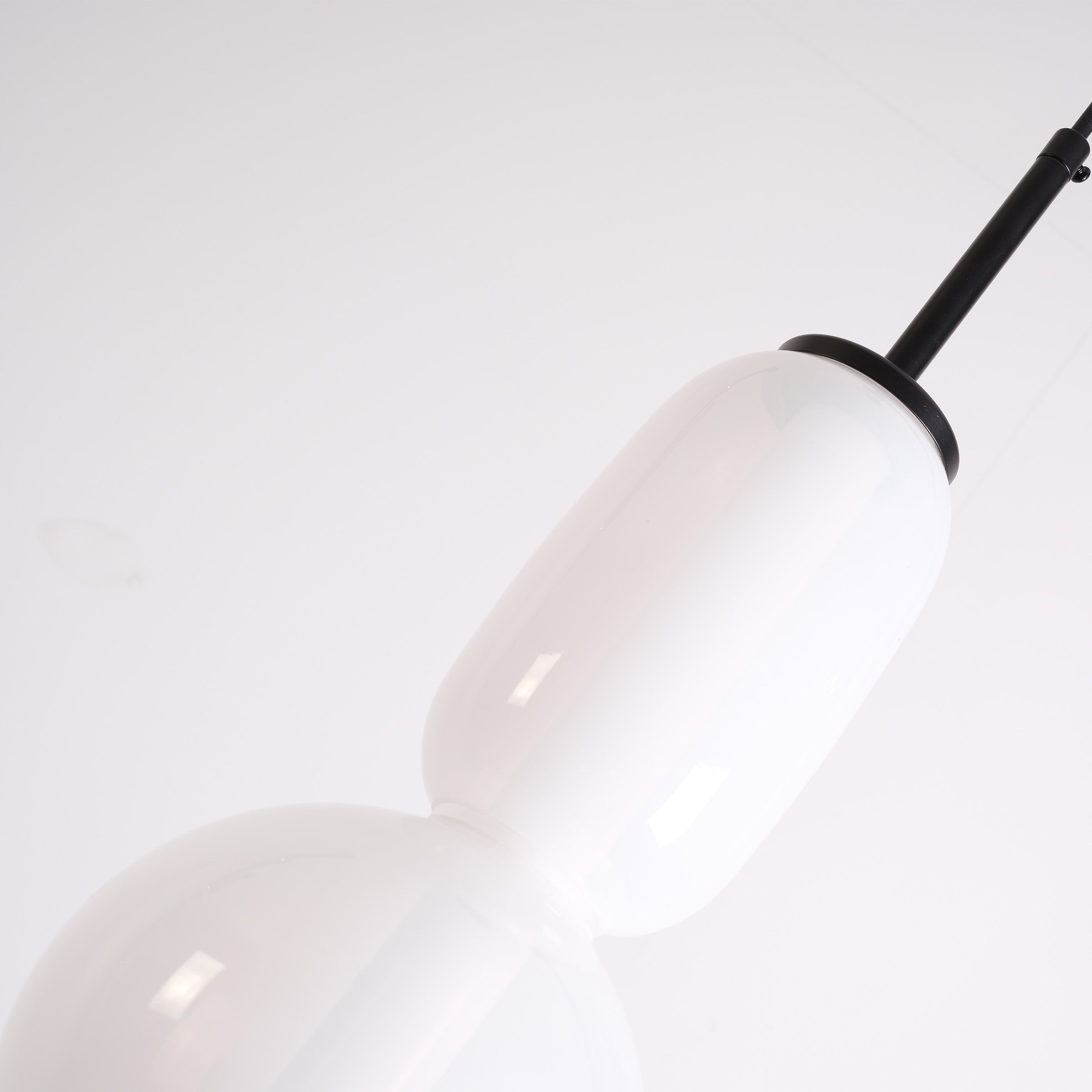 Stellar Strands Pendant Lamp 3-Glasses CY-DD-1052-3G - Pendant Lamps - ebarza Furniture UAE | Shop Modern Furniture in Abu Dhabi & Dubai - مفروشات ايبازرا في الامارات | تسوق اثاث عصري وديكورات مميزة في دبي وابوظبي