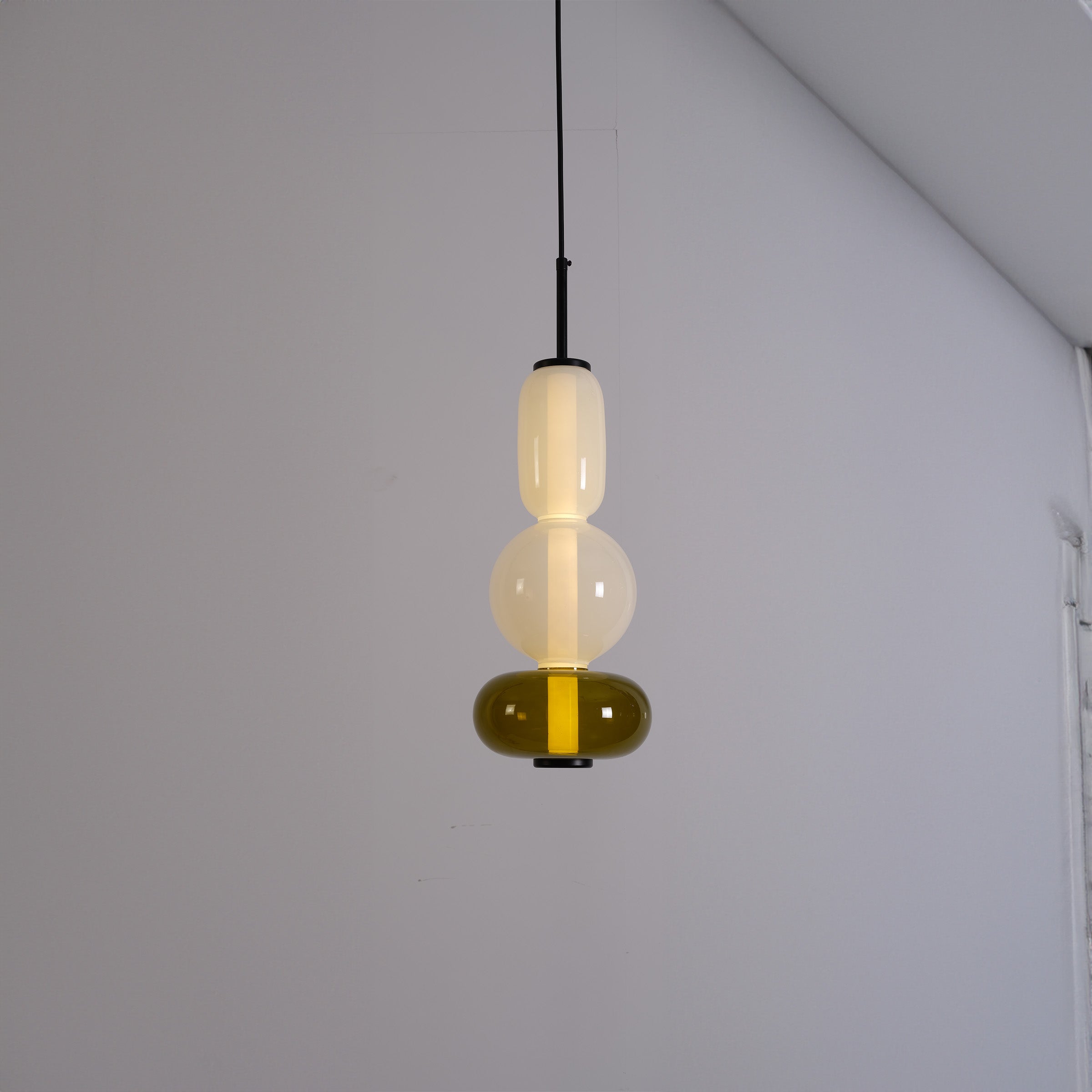 Stellar Strands Pendant Lamp 3-Glasses CY-DD-1052-3G - Pendant Lamps - ebarza Furniture UAE | Shop Modern Furniture in Abu Dhabi & Dubai - مفروشات ايبازرا في الامارات | تسوق اثاث عصري وديكورات مميزة في دبي وابوظبي