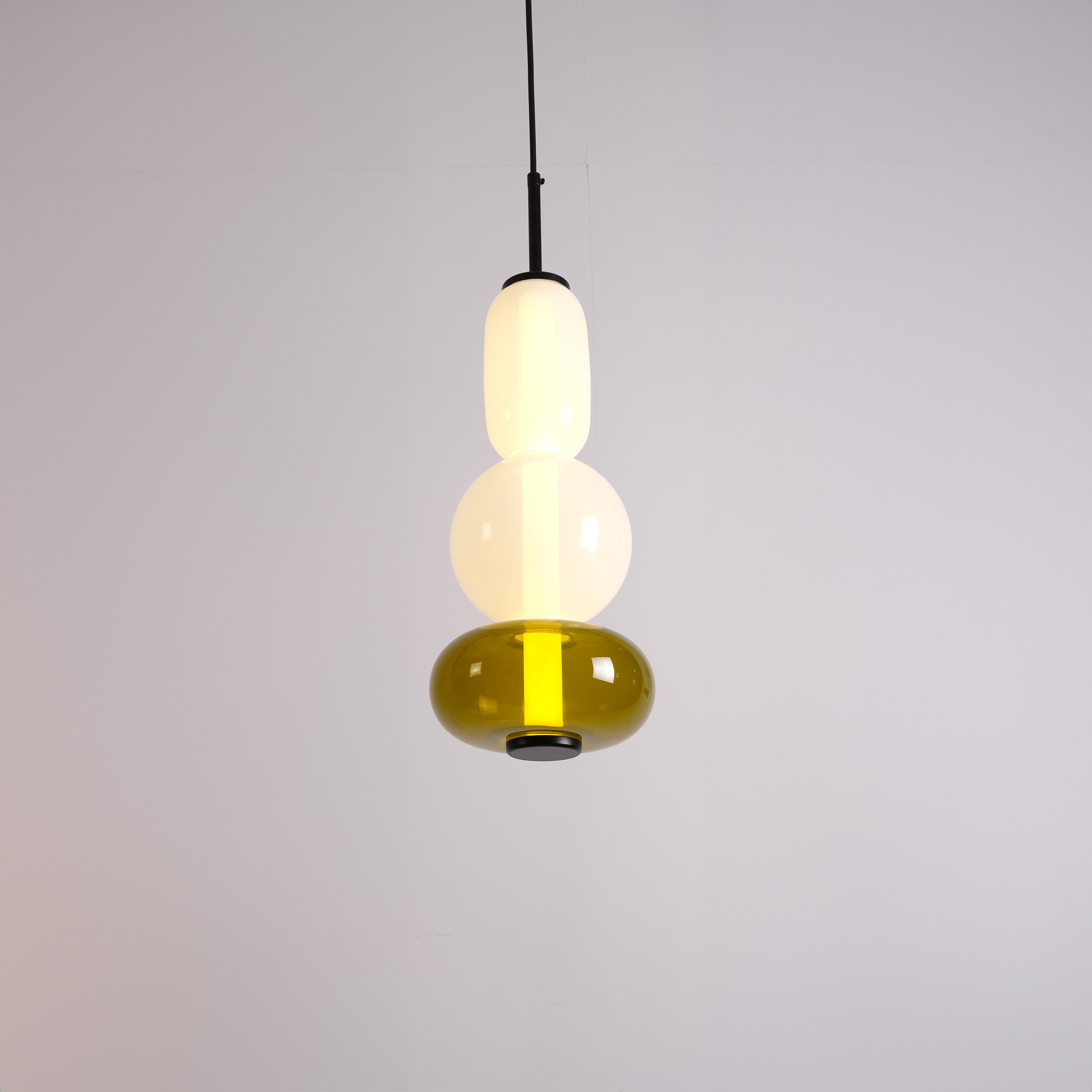 Stellar Strands Pendant Lamp 3-Glasses CY-DD-1052-3G - Pendant Lamps - ebarza Furniture UAE | Shop Modern Furniture in Abu Dhabi & Dubai - مفروشات ايبازرا في الامارات | تسوق اثاث عصري وديكورات مميزة في دبي وابوظبي