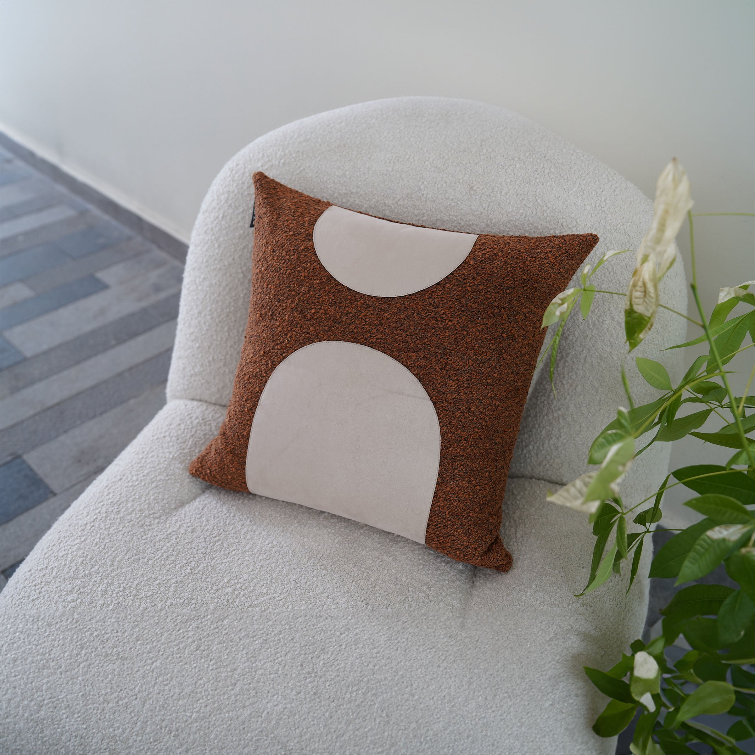 45*45cm Ebarza Buck Patchwork Cushion ECC132 - Cushions - ebarza Furniture UAE | Shop Modern Furniture in Abu Dhabi & Dubai - مفروشات ايبازرا في الامارات | تسوق اثاث عصري وديكورات مميزة في دبي وابوظبي