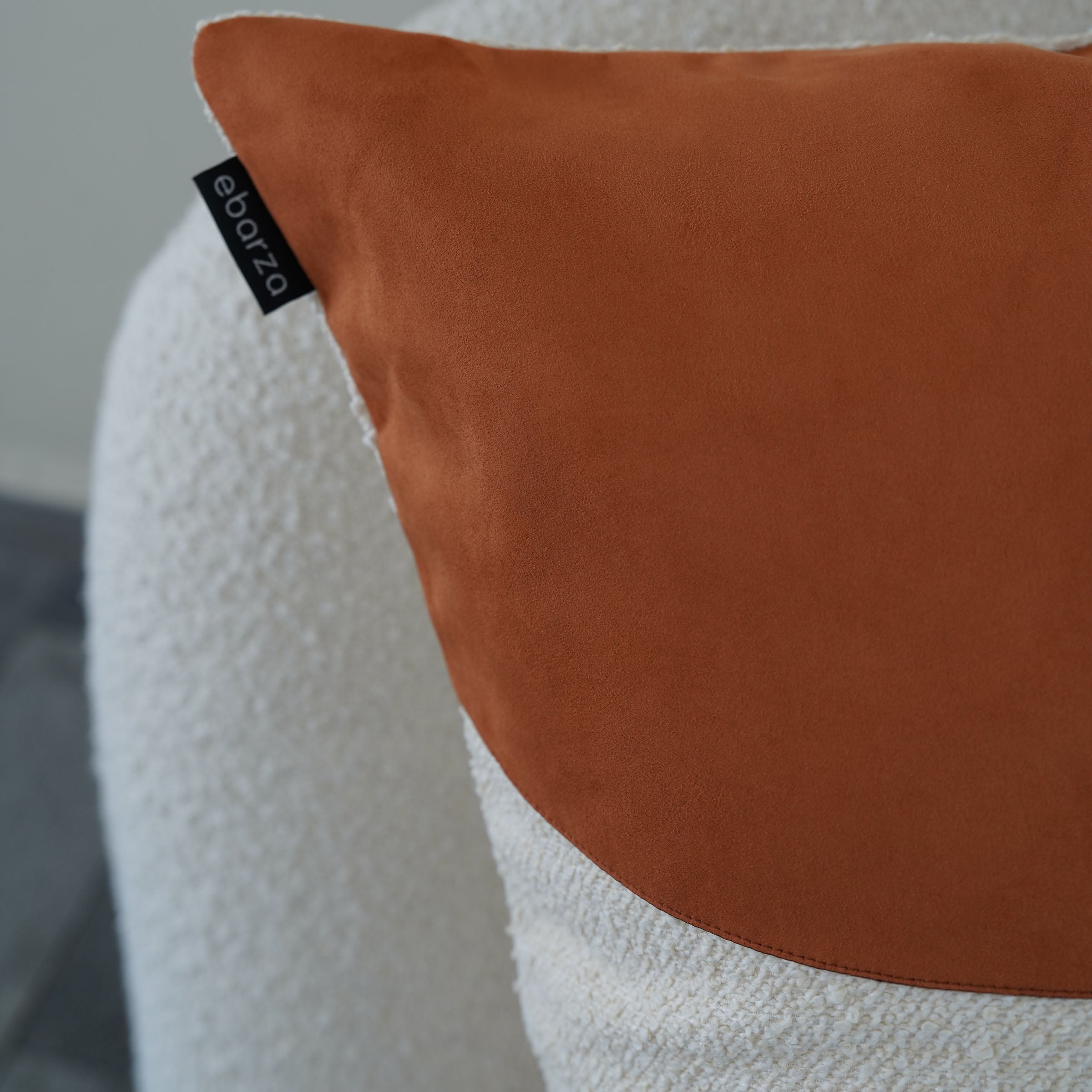 45*45cm Ebarza Maka Patchwork Cushion ECC131 - Cushions - ebarza Furniture UAE | Shop Modern Furniture in Abu Dhabi & Dubai - مفروشات ايبازرا في الامارات | تسوق اثاث عصري وديكورات مميزة في دبي وابوظبي