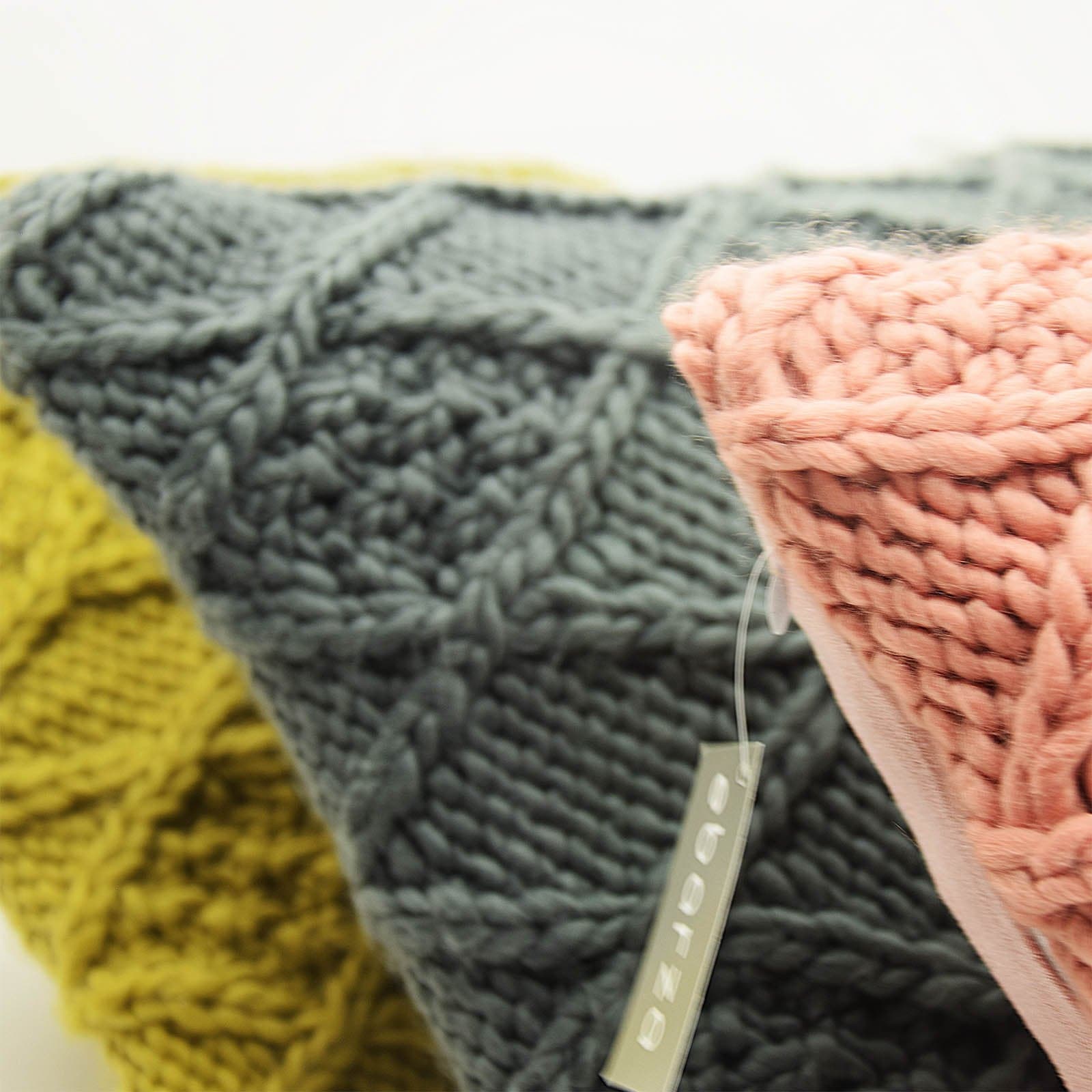 45X45 Cm Cushion Cover 093A-005-2-Pink - Cushions - ebarza Furniture UAE | Shop Modern Furniture in Abu Dhabi & Dubai - مفروشات ايبازرا في الامارات | تسوق اثاث عصري وديكورات مميزة في دبي وابوظبي