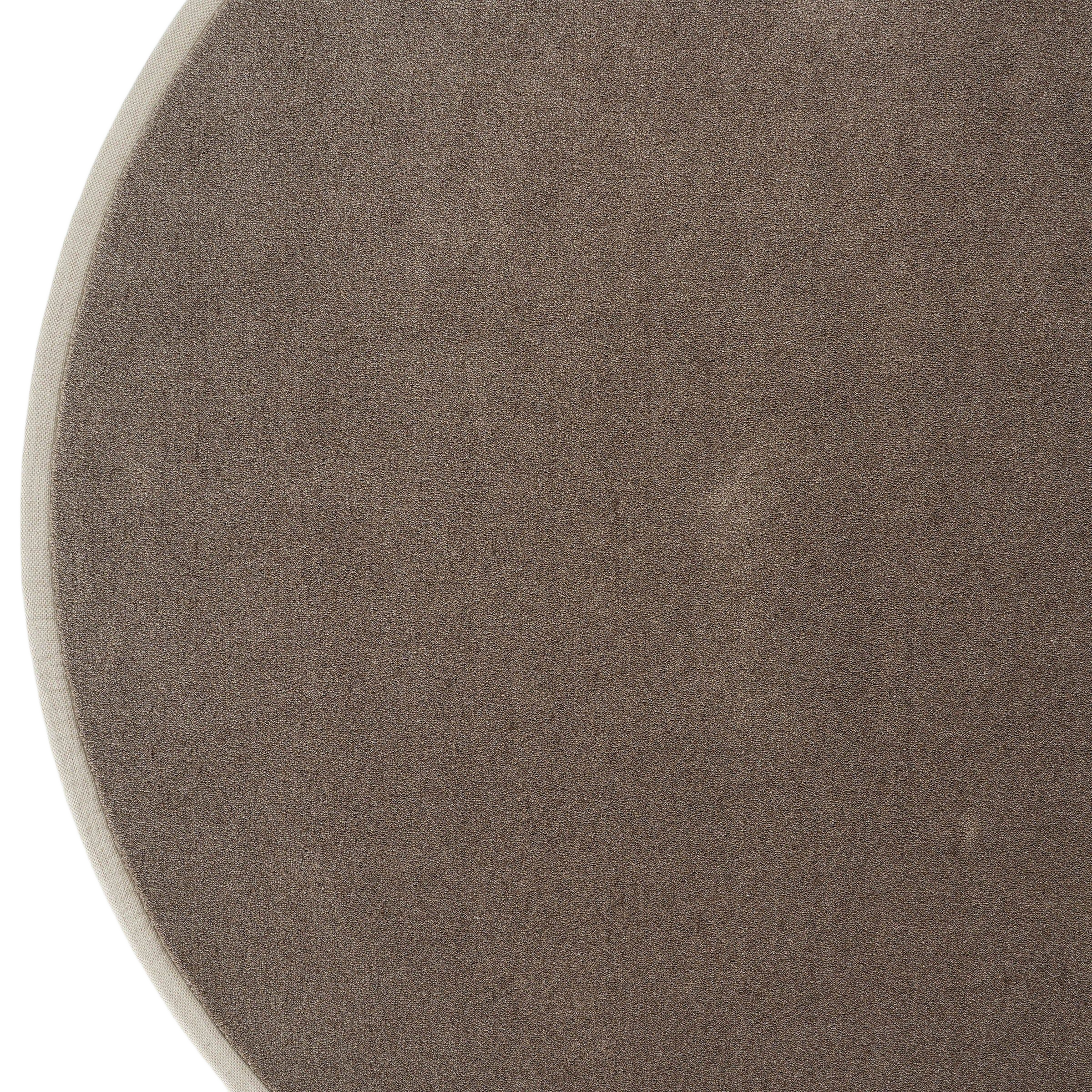 D400 CM BOUNTY 92 MONTEREY Rug 80104 - Rugs - ebarza Furniture UAE | Shop Modern Furniture in Abu Dhabi & Dubai - مفروشات ايبازرا في الامارات | تسوق اثاث عصري وديكورات مميزة في دبي وابوظبي