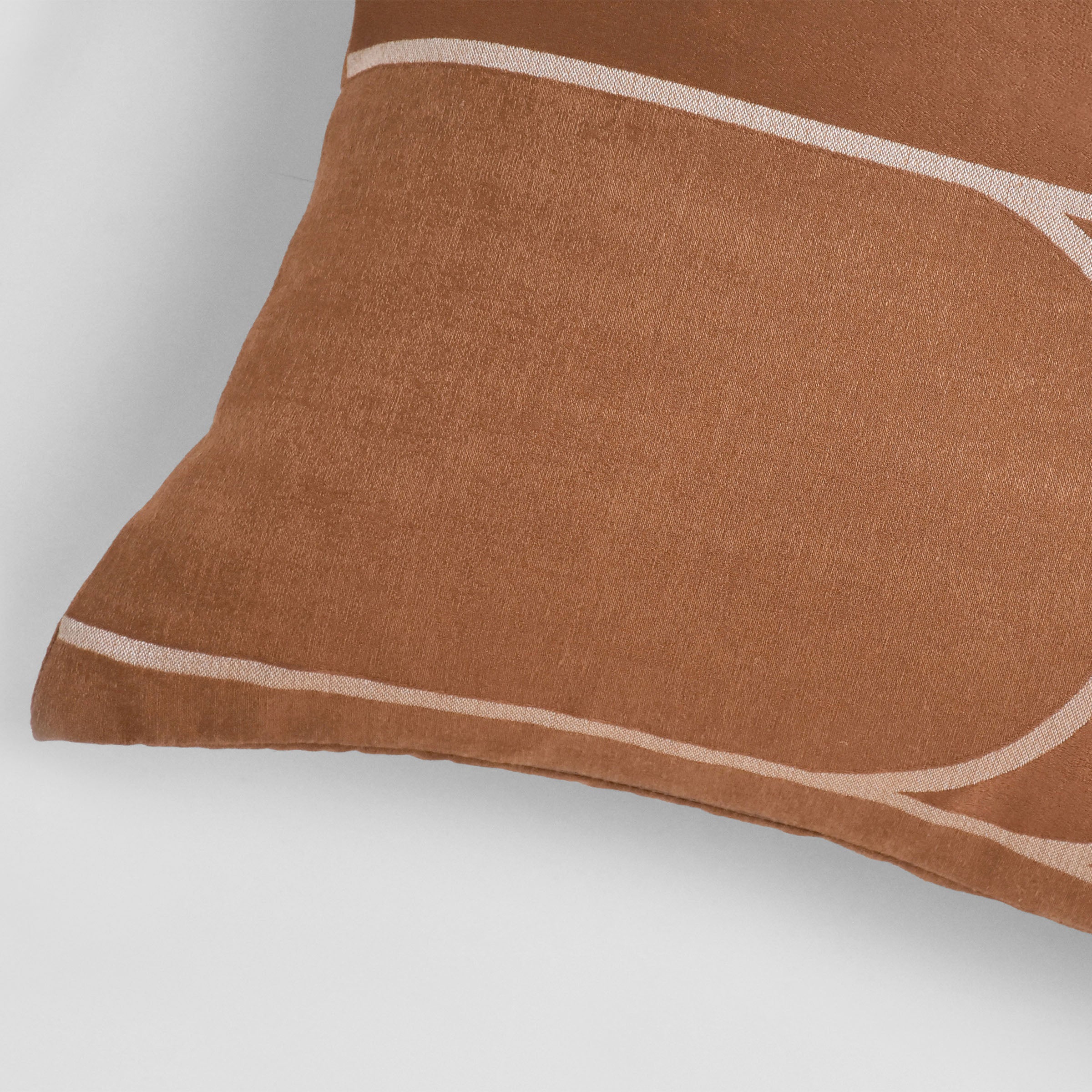 60X60 Cm Ebarza Mondrian Jacquard Cushion ECC058 - Cushions - ebarza Furniture UAE | Shop Modern Furniture in Abu Dhabi & Dubai - مفروشات ايبازرا في الامارات | تسوق اثاث عصري وديكورات مميزة في دبي وابوظبي