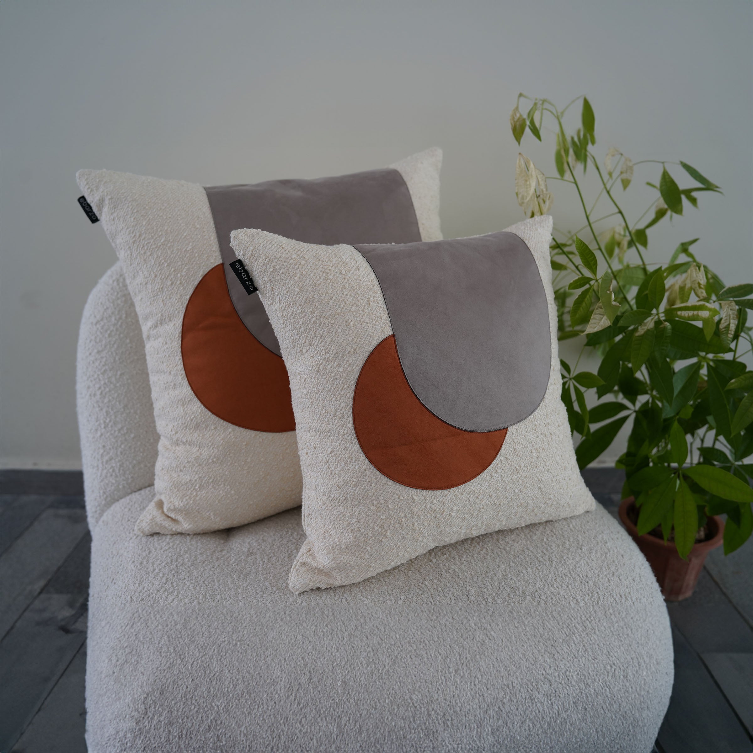 45x45Cm Ebarza Worde Patchwork Cushion ECC126 - Cushions - ebarza Furniture UAE | Shop Modern Furniture in Abu Dhabi & Dubai - مفروشات ايبازرا في الامارات | تسوق اثاث عصري وديكورات مميزة في دبي وابوظبي