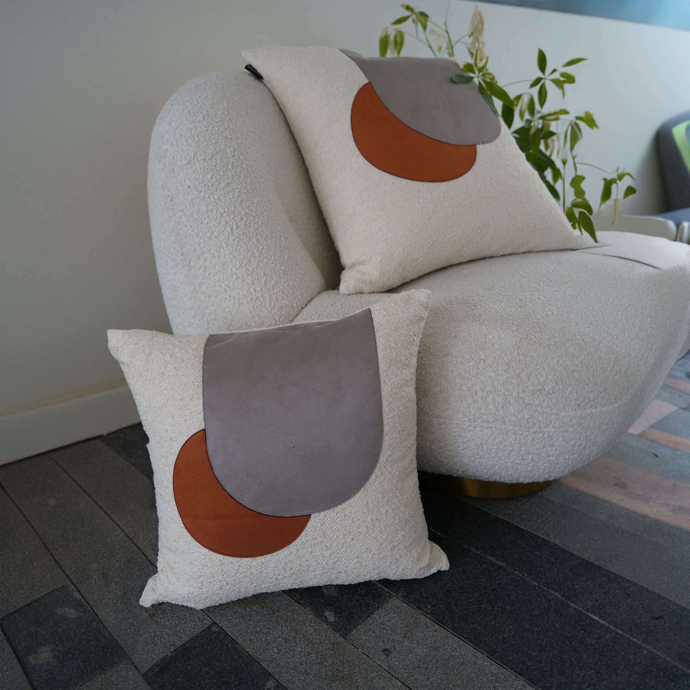 45x45Cm Ebarza Worde Patchwork Cushion ECC126 - Cushions - ebarza Furniture UAE | Shop Modern Furniture in Abu Dhabi & Dubai - مفروشات ايبازرا في الامارات | تسوق اثاث عصري وديكورات مميزة في دبي وابوظبي