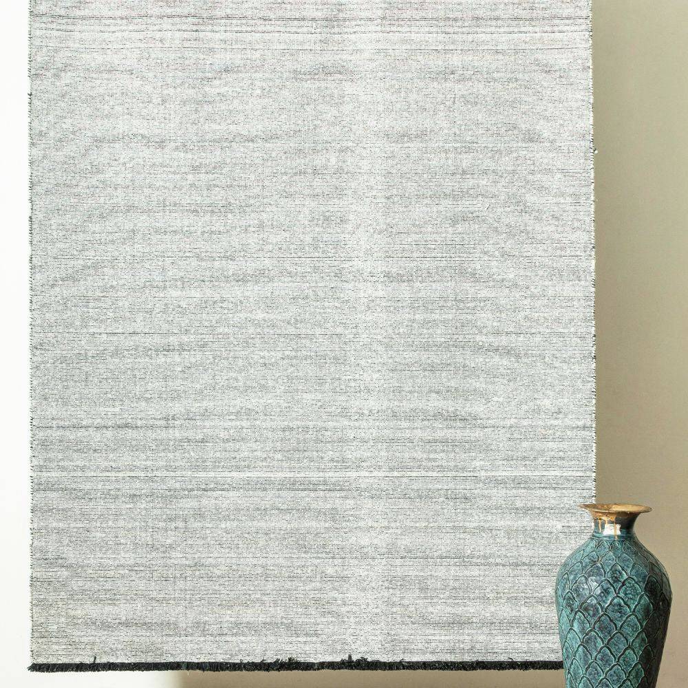 60X90 Cm Hand Woven Ivory Black Wool Rug Jhd-7007 Ivory Black-Xs - Rugs - ebarza Furniture UAE | Shop Modern Furniture in Abu Dhabi & Dubai - مفروشات ايبازرا في الامارات | تسوق اثاث عصري وديكورات مميزة في دبي وابوظبي