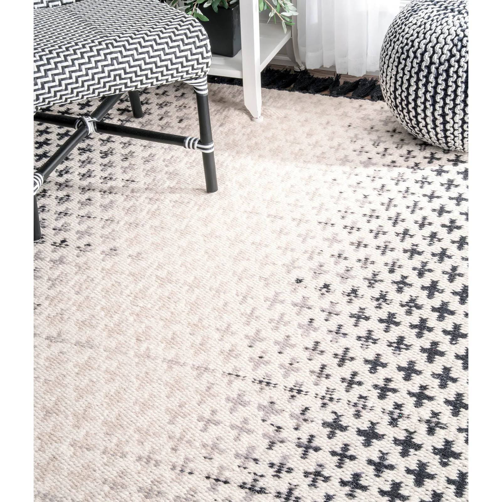 90X130 Cm Amak Handmade Wool Rug Jh-2352-S - Rugs - ebarza Furniture UAE | Shop Modern Furniture in Abu Dhabi & Dubai - مفروشات ايبازرا في الامارات | تسوق اثاث عصري وديكورات مميزة في دبي وابوظبي