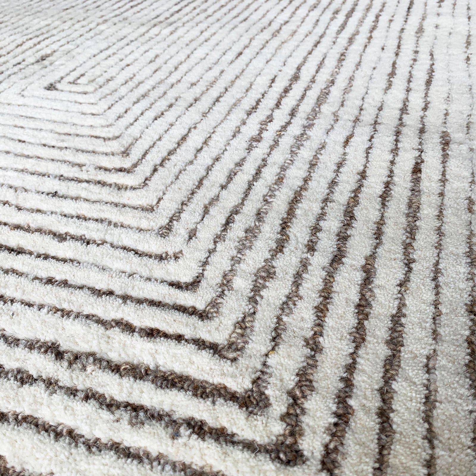 90X300 Cm Handmade Rug Jh-20366-Long - Rugs - ebarza Furniture UAE | Shop Modern Furniture in Abu Dhabi & Dubai - مفروشات ايبازرا في الامارات | تسوق اثاث عصري وديكورات مميزة في دبي وابوظبي