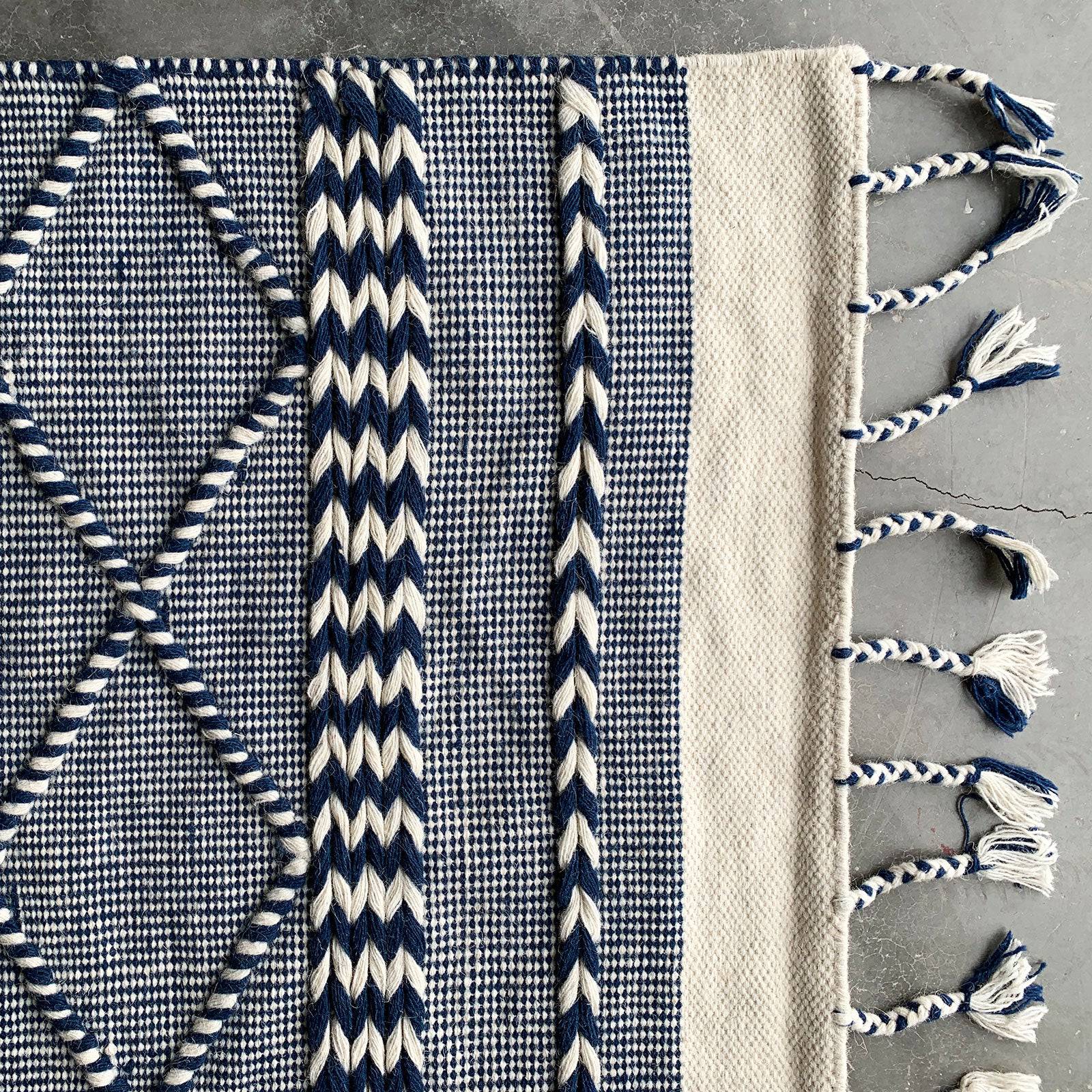 90X300 Cm Handmade Rug Jh-2711-Long - Rugs - ebarza Furniture UAE | Shop Modern Furniture in Abu Dhabi & Dubai - مفروشات ايبازرا في الامارات | تسوق اثاث عصري وديكورات مميزة في دبي وابوظبي