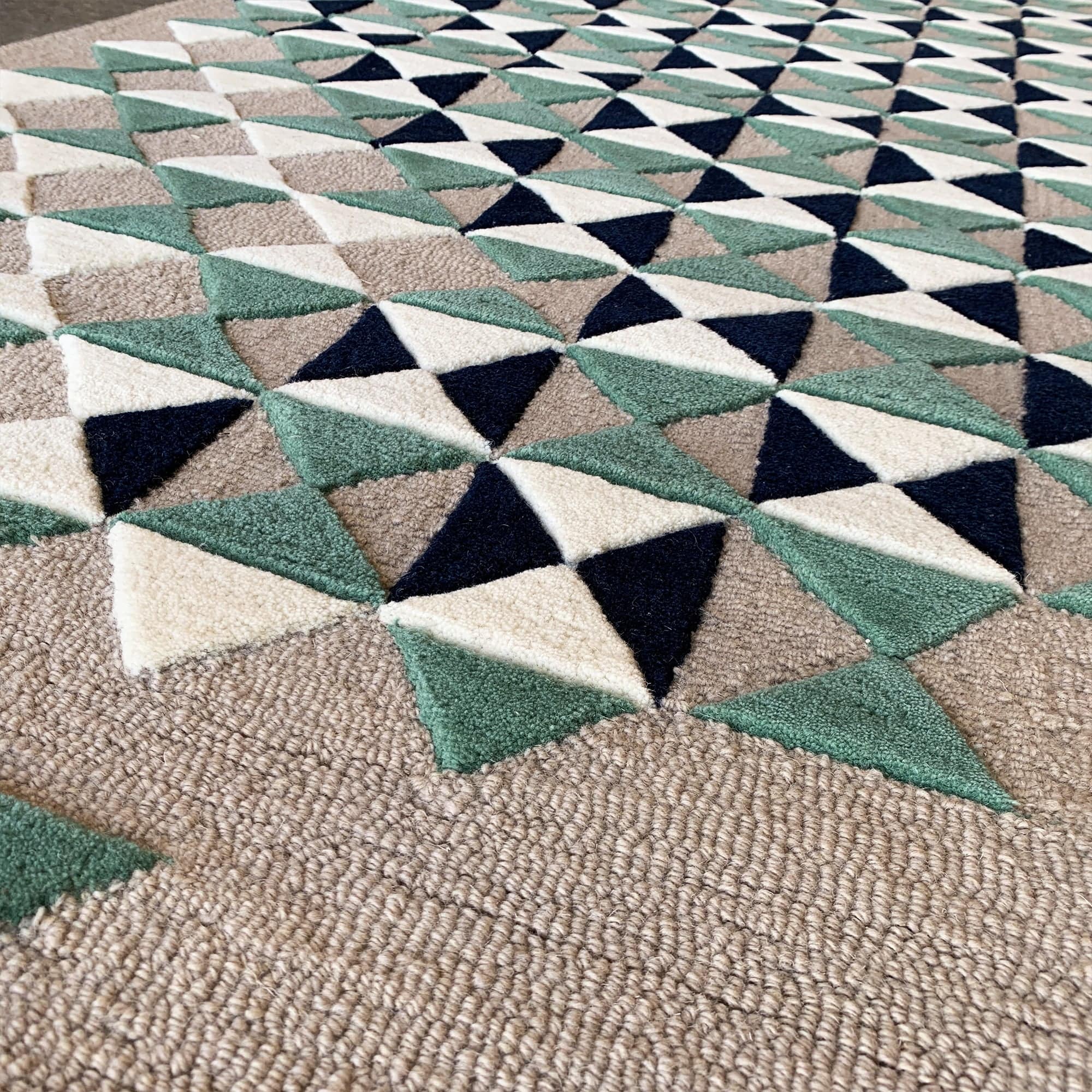 90X300 Cm Handmade Wool Rug Jh-20738-Long - Rugs - ebarza Furniture UAE | Shop Modern Furniture in Abu Dhabi & Dubai - مفروشات ايبازرا في الامارات | تسوق اثاث عصري وديكورات مميزة في دبي وابوظبي