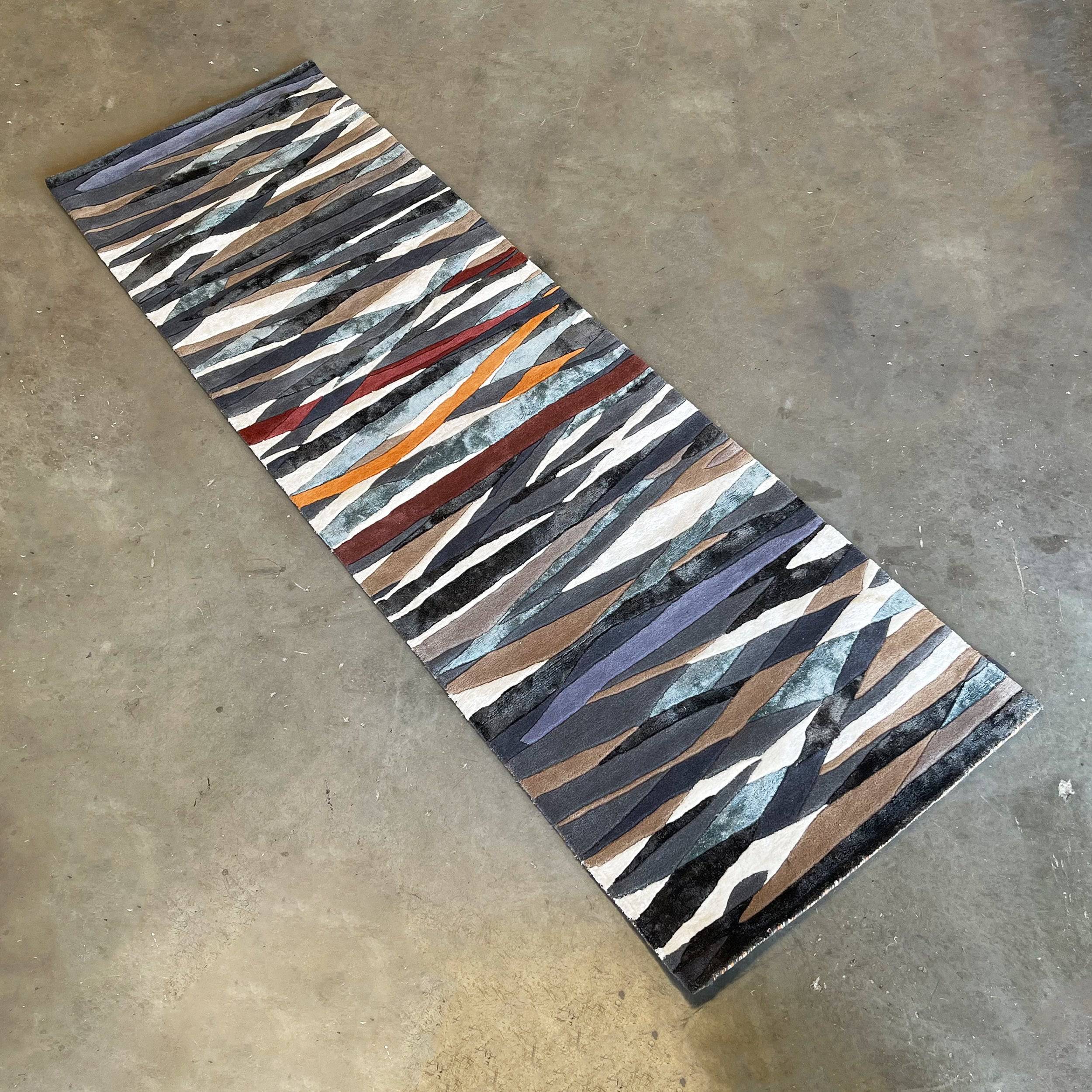 90X300 Cm Handmade Wool Rug Jh-20740-Long - Rugs - ebarza Furniture UAE | Shop Modern Furniture in Abu Dhabi & Dubai - مفروشات ايبازرا في الامارات | تسوق اثاث عصري وديكورات مميزة في دبي وابوظبي