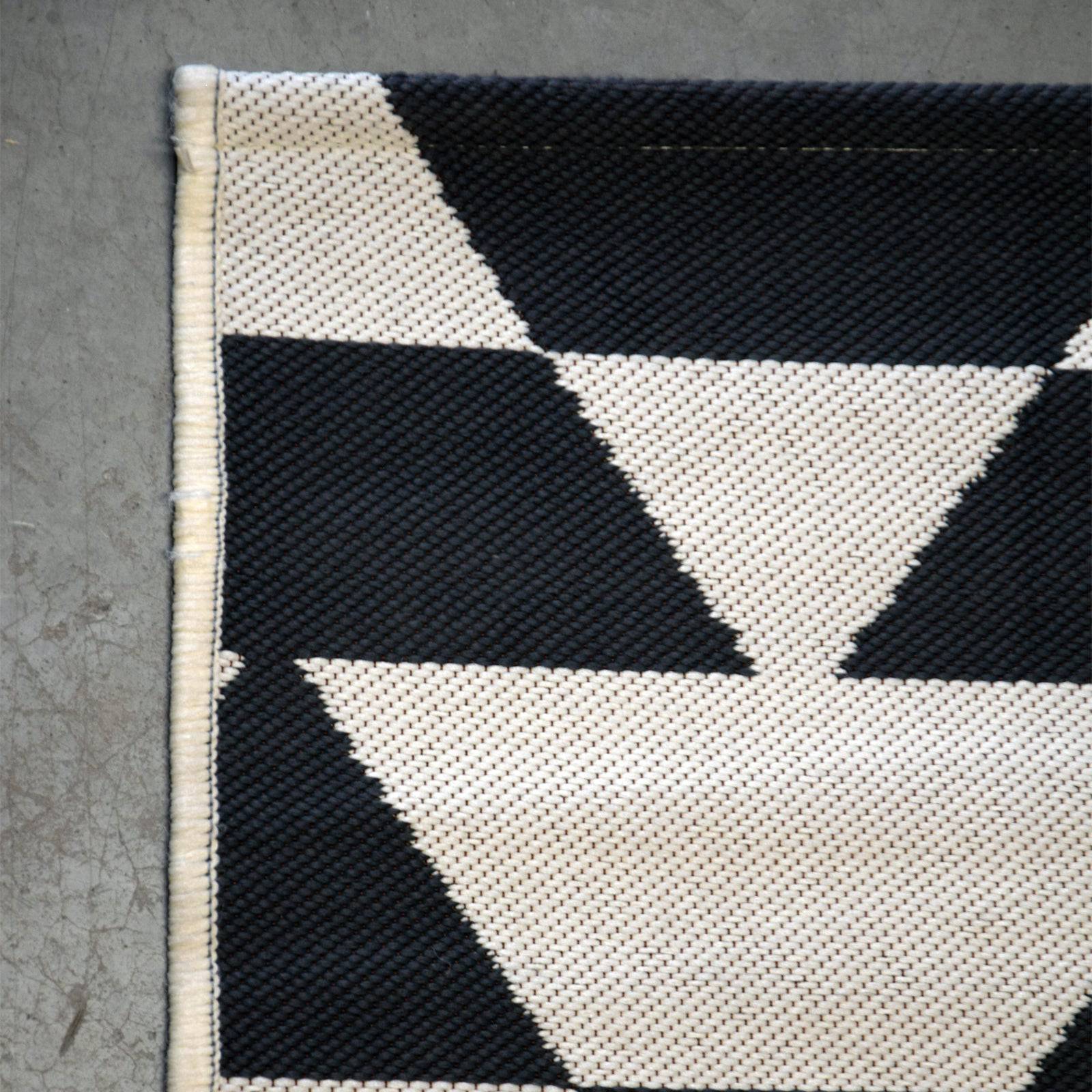 60x90 Cm Outdoor/Indoor Rug Simco-Sim-24-Taupeivory-S - Rugs - ebarza Furniture UAE | Shop Modern Furniture in Abu Dhabi & Dubai - مفروشات ايبازرا في الامارات | تسوق اثاث عصري وديكورات مميزة في دبي وابوظبي