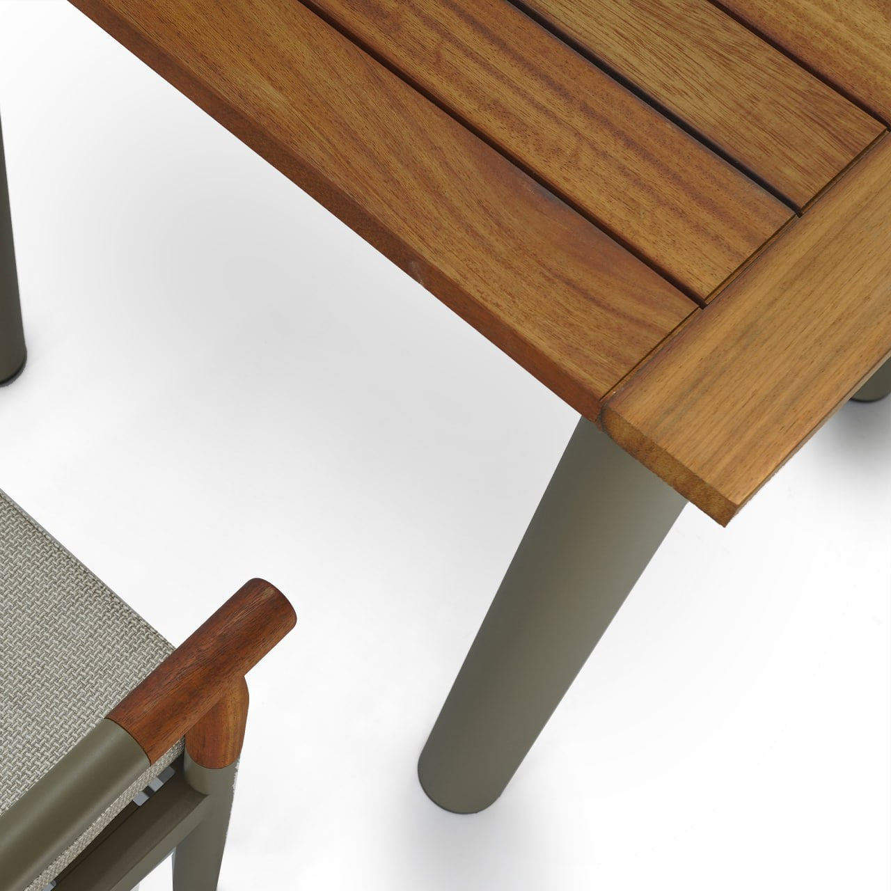 90x90cm ALCON DINING TABLE ALB-Table1002 - Outdoor Tables - ebarza Furniture UAE | Shop Modern Furniture in Abu Dhabi & Dubai - مفروشات ايبازرا في الامارات | تسوق اثاث عصري وديكورات مميزة في دبي وابوظبي