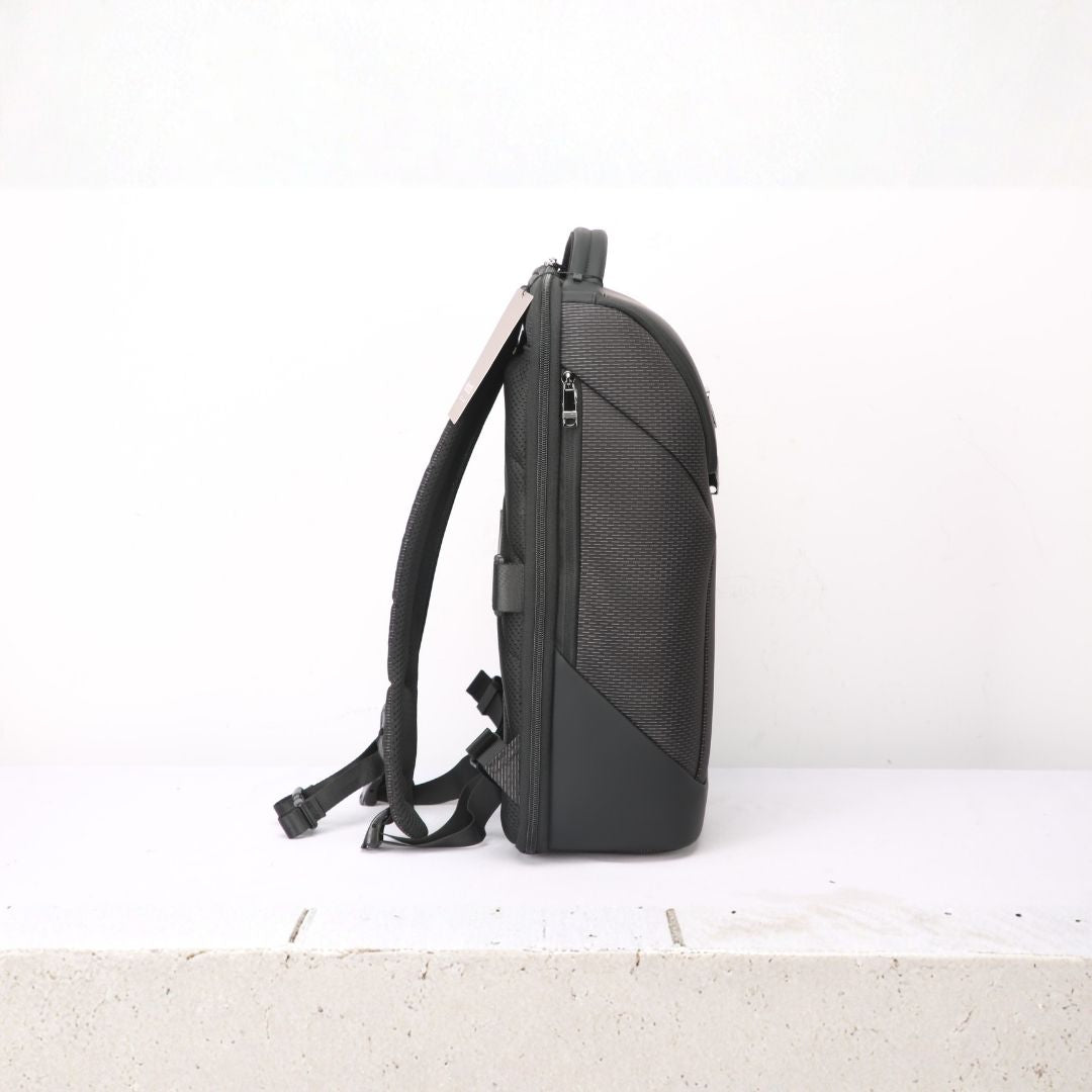 Pre-order 65 Days Delivery Ebarza Travelling backpack AL-61-132381 - Bags - ebarza Furniture UAE | Shop Modern Furniture in Abu Dhabi & Dubai - مفروشات ايبازرا في الامارات | تسوق اثاث عصري وديكورات مميزة في دبي وابوظبي