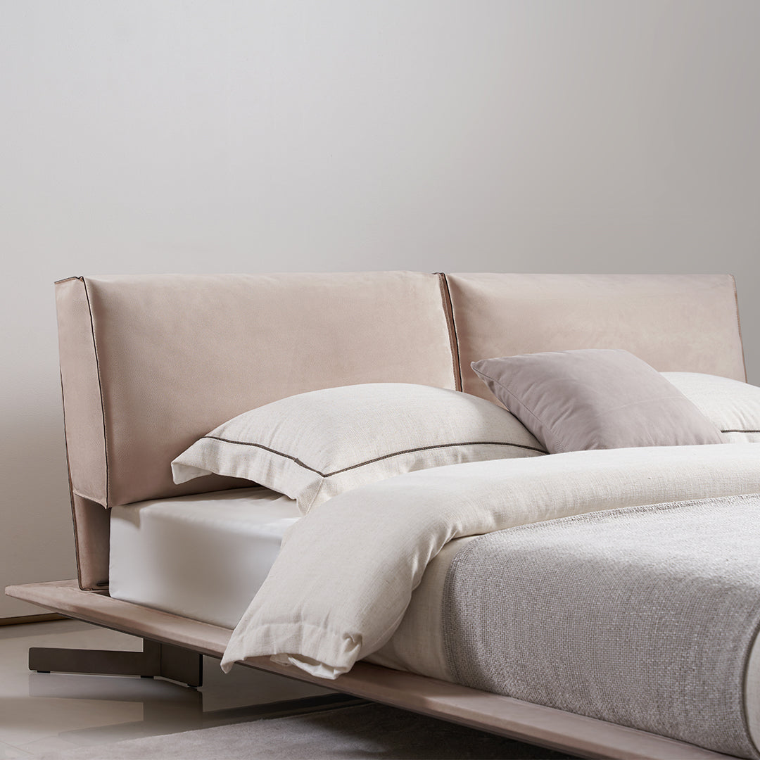 AS IS - Desert King Size Bed AMBO-C80245 - DISPLAY ITEM - ebarza Furniture UAE | Shop Modern Furniture in Abu Dhabi & Dubai - مفروشات ايبازرا في الامارات | تسوق اثاث عصري وديكورات مميزة في دبي وابوظبي