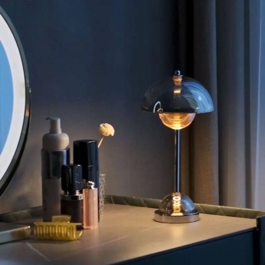 Amber Rechargeable LED Table Lamp MT80604-1-130 - Desk/table Lamps - ebarza Furniture UAE | Shop Modern Furniture in Abu Dhabi & Dubai - مفروشات ايبازرا في الامارات | تسوق اثاث عصري وديكورات مميزة في دبي وابوظبي