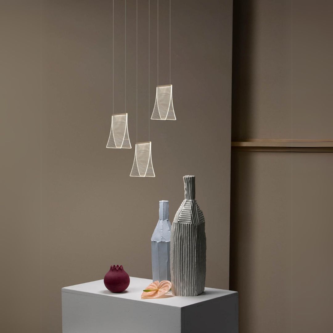 Aura Clear Pendant Lamp MA05537CA-001 - Pendant Lamps - ebarza Furniture UAE | Shop Modern Furniture in Abu Dhabi & Dubai - مفروشات ايبازرا في الامارات | تسوق اثاث عصري وديكورات مميزة في دبي وابوظبي