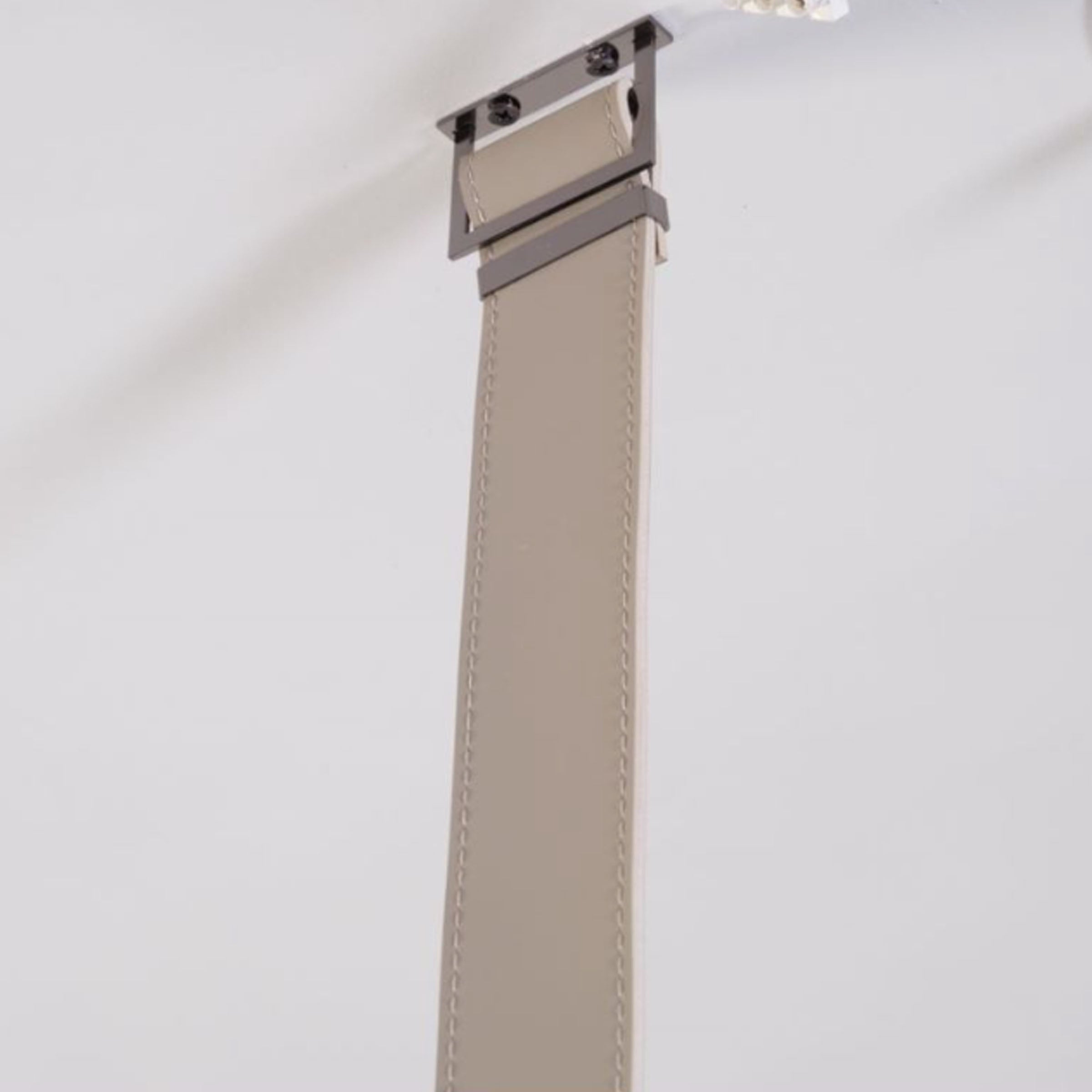 Comet Tail Leather Black Pendant Lamp 1.2m CY-DD-1053-B - Pendant Lamps - ebarza Furniture UAE | Shop Modern Furniture in Abu Dhabi & Dubai - مفروشات ايبازرا في الامارات | تسوق اثاث عصري وديكورات مميزة في دبي وابوظبي