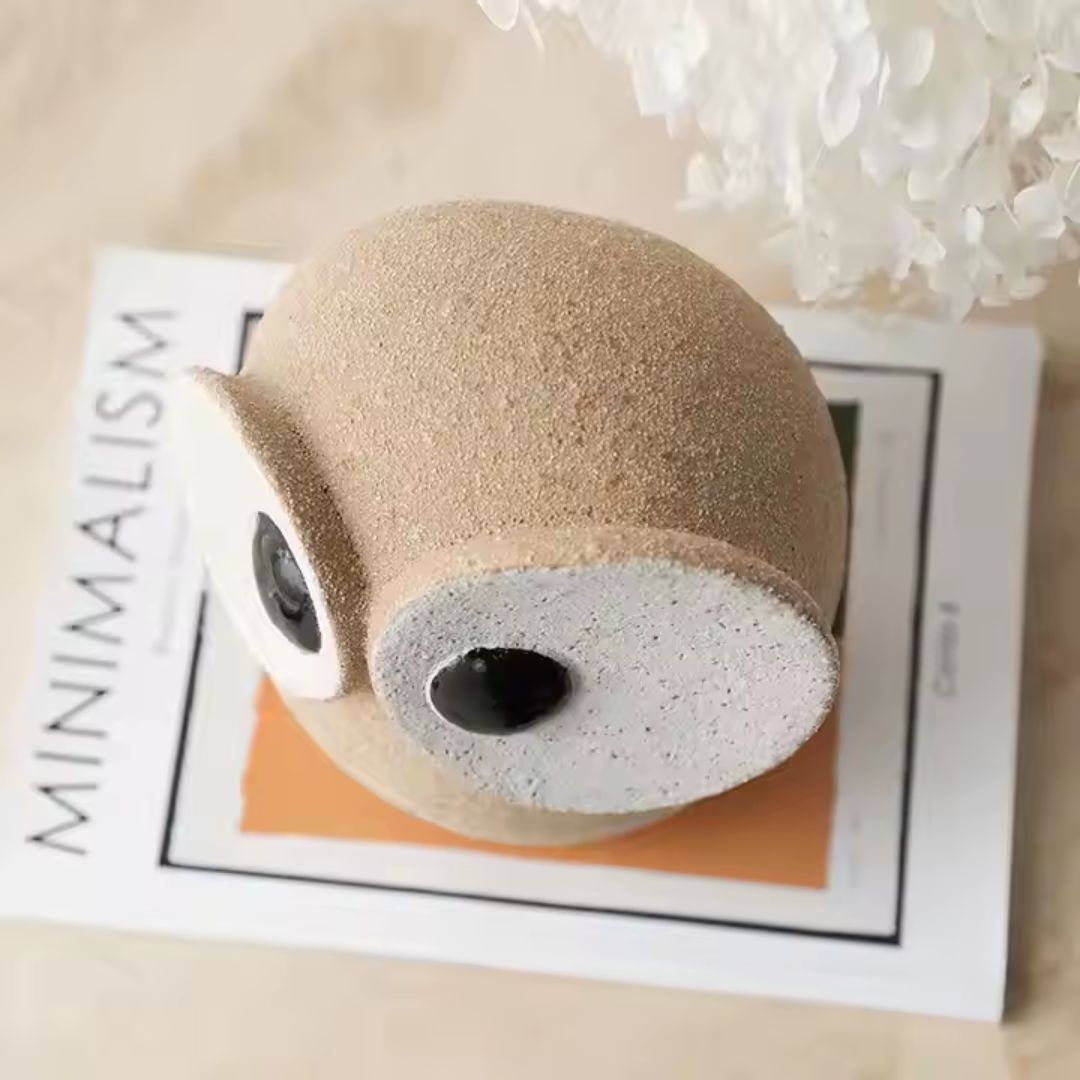 Big Eyed Owl-A FF-D25012A - Home Decor Figurines - ebarza Furniture UAE | Shop Modern Furniture in Abu Dhabi & Dubai - مفروشات ايبازرا في الامارات | تسوق اثاث عصري وديكورات مميزة في دبي وابوظبي