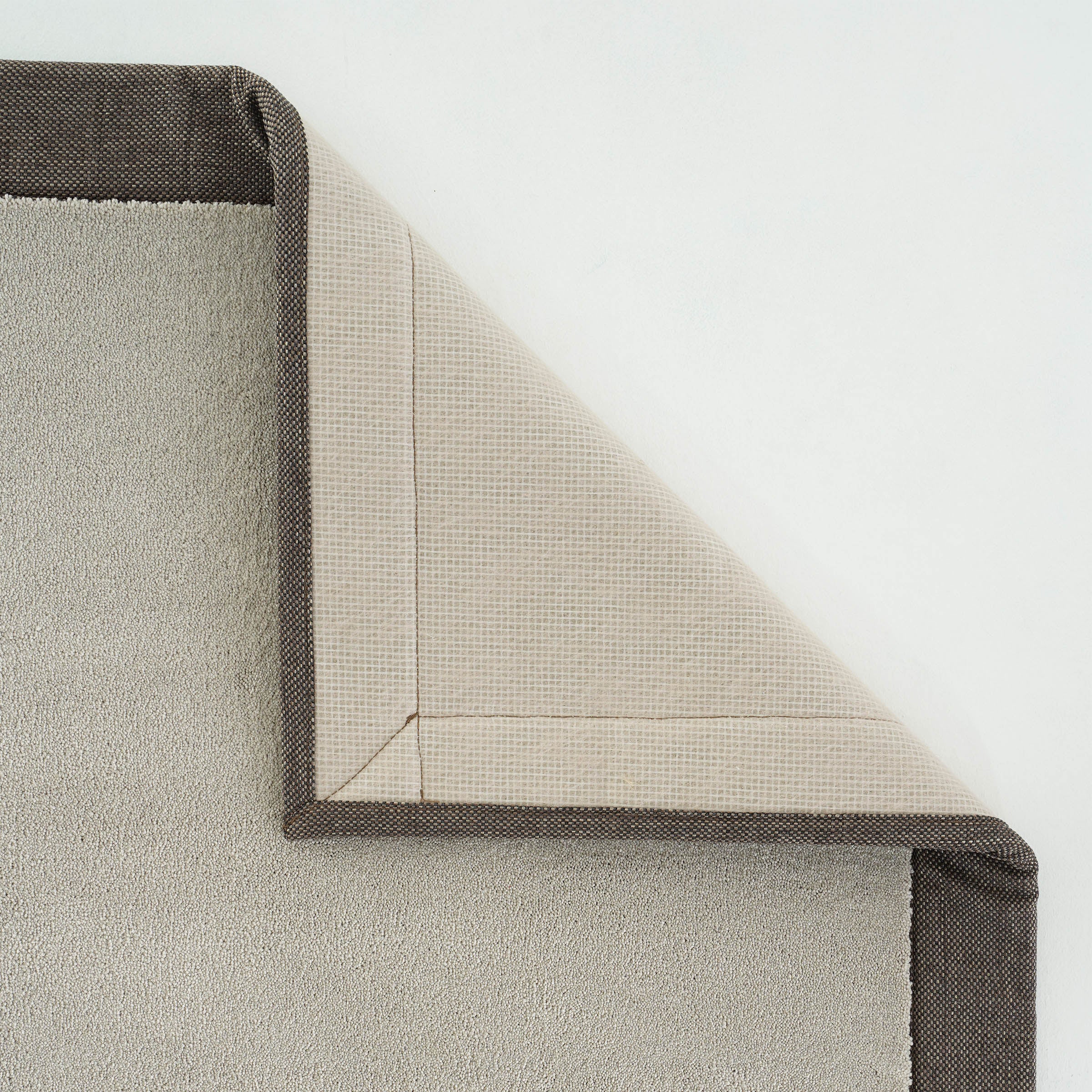 230X160 CM BOUNTY 74 MONTEREY Rug 80208 - Rugs - ebarza Furniture UAE | Shop Modern Furniture in Abu Dhabi & Dubai - مفروشات ايبازرا في الامارات | تسوق اثاث عصري وديكورات مميزة في دبي وابوظبي