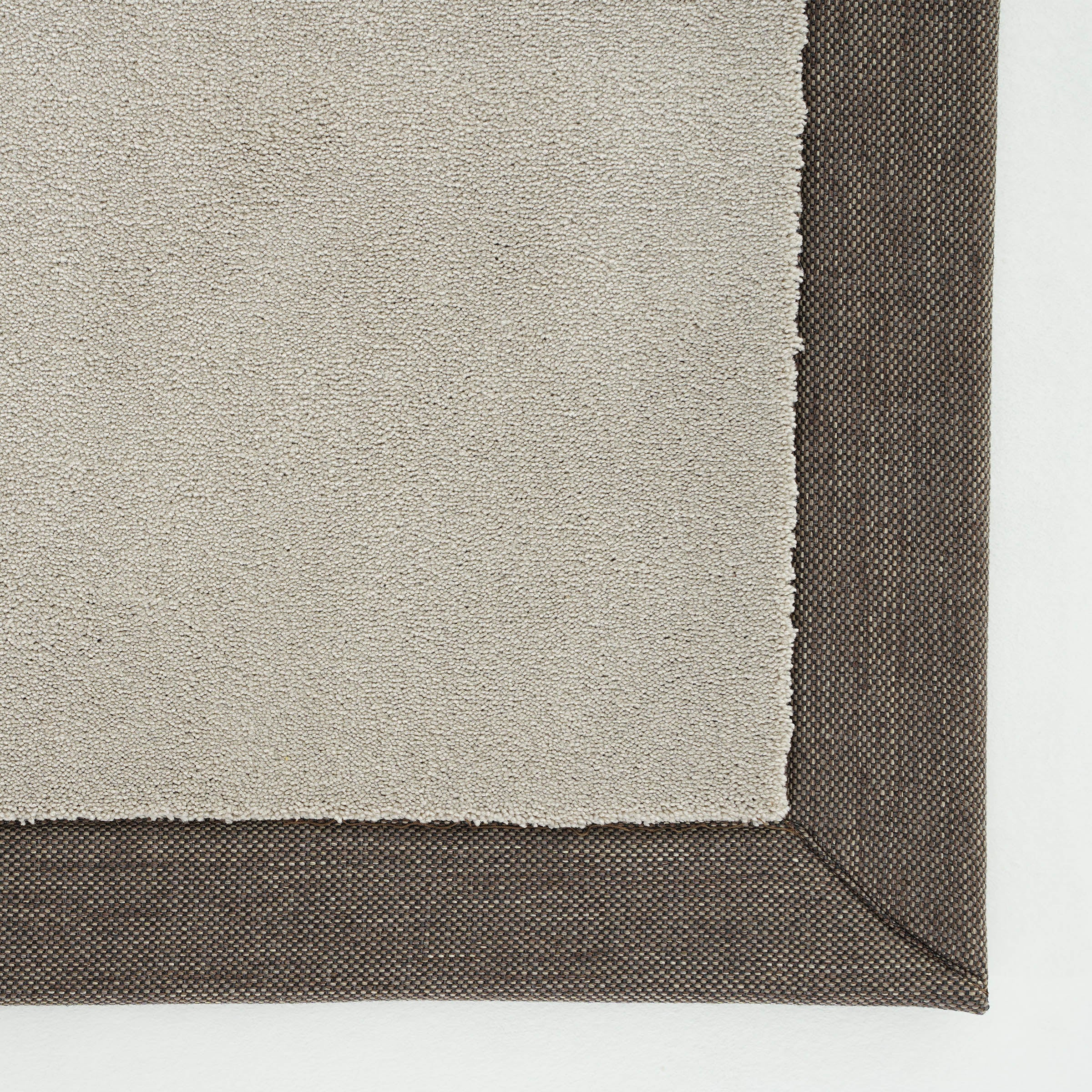 230X160 CM BOUNTY 74 MONTEREY Rug 80208 - Rugs - ebarza Furniture UAE | Shop Modern Furniture in Abu Dhabi & Dubai - مفروشات ايبازرا في الامارات | تسوق اثاث عصري وديكورات مميزة في دبي وابوظبي