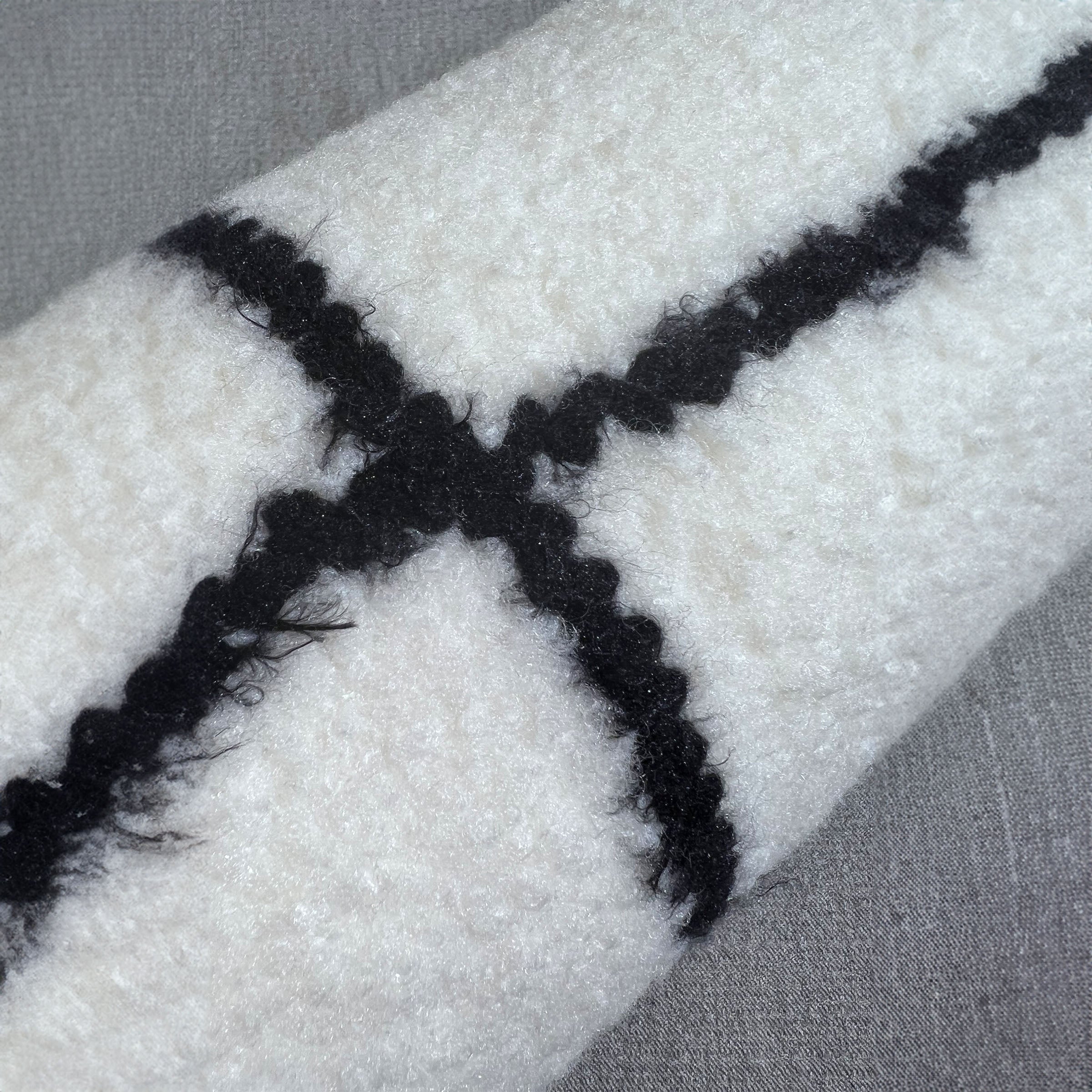 D16*62 SKJH Vinicius Candy Cushion (with filling) - ECC061 - Cushions - ebarza Furniture UAE | Shop Modern Furniture in Abu Dhabi & Dubai - مفروشات ايبازرا في الامارات | تسوق اثاث عصري وديكورات مميزة في دبي وابوظبي