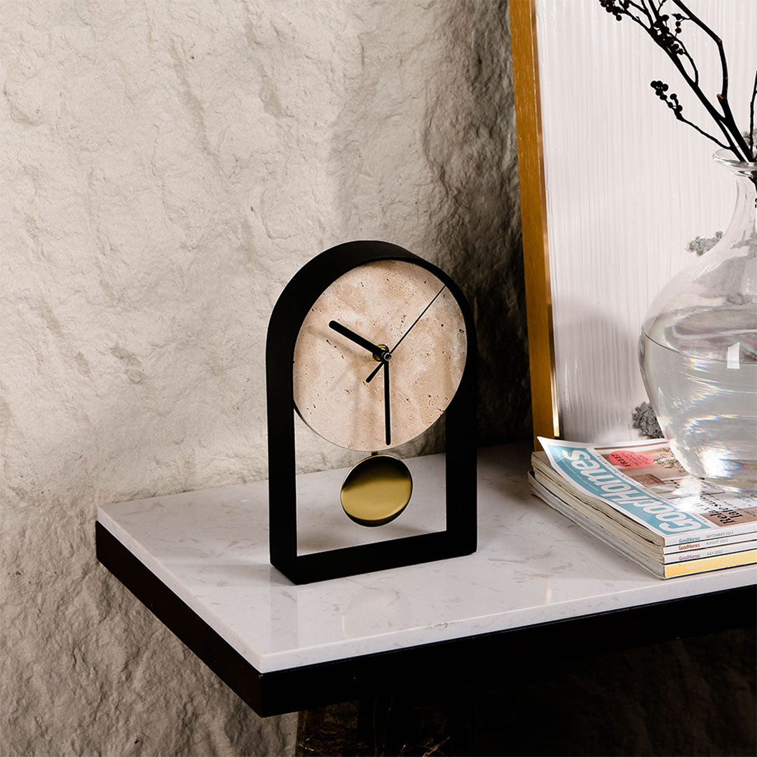 Desktop Clock - KQ4005 - Home Decor Figurines - ebarza Furniture UAE | Shop Modern Furniture in Abu Dhabi & Dubai - مفروشات ايبازرا في الامارات | تسوق اثاث عصري وديكورات مميزة في دبي وابوظبي