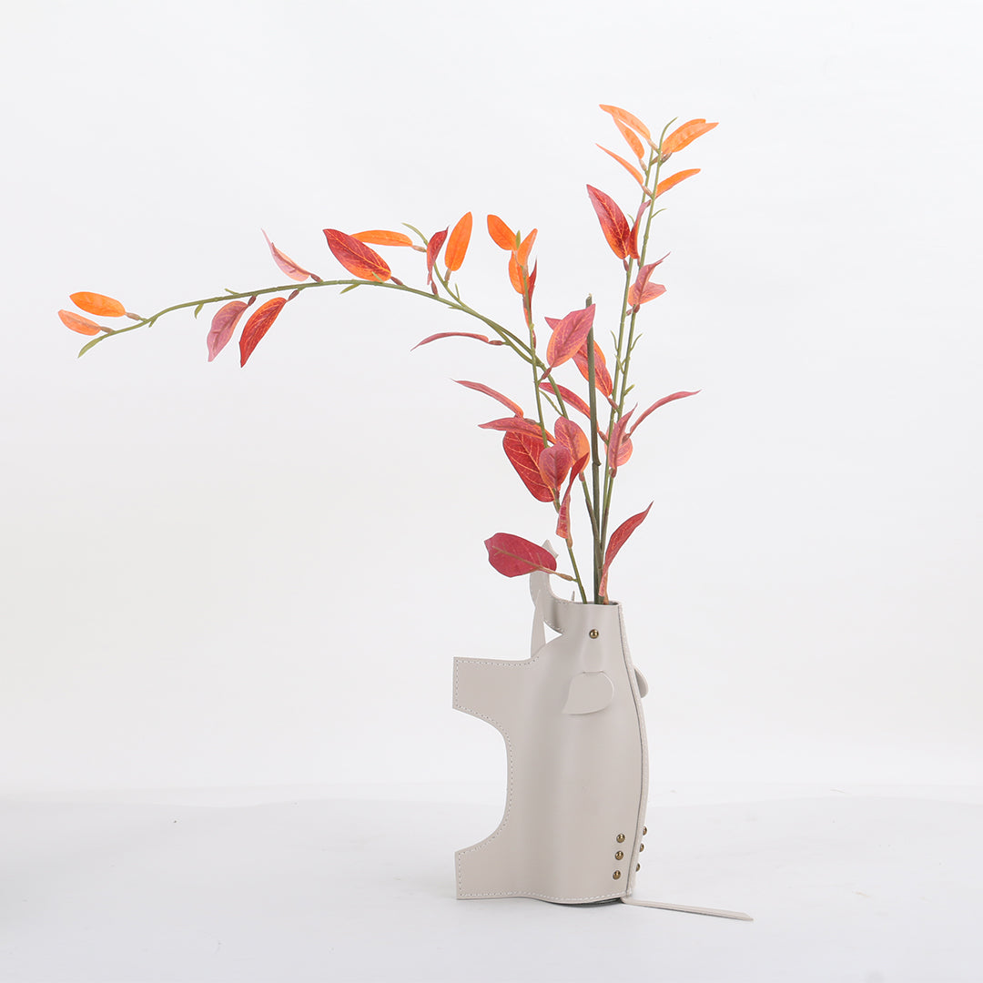 Elephant Vase/Sculpture KB3022 - Vases - ebarza Furniture UAE | Shop Modern Furniture in Abu Dhabi & Dubai - مفروشات ايبازرا في الامارات | تسوق اثاث عصري وديكورات مميزة في دبي وابوظبي