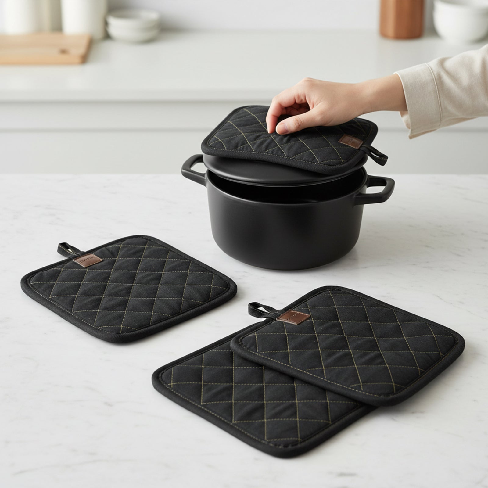 Flare Kitchen Pot Holder - Black KBB230367-3/P-H - Kitchen Appliances - ebarza Furniture UAE | Shop Modern Furniture in Abu Dhabi & Dubai - مفروشات ايبازرا في الامارات | تسوق اثاث عصري وديكورات مميزة في دبي وابوظبي