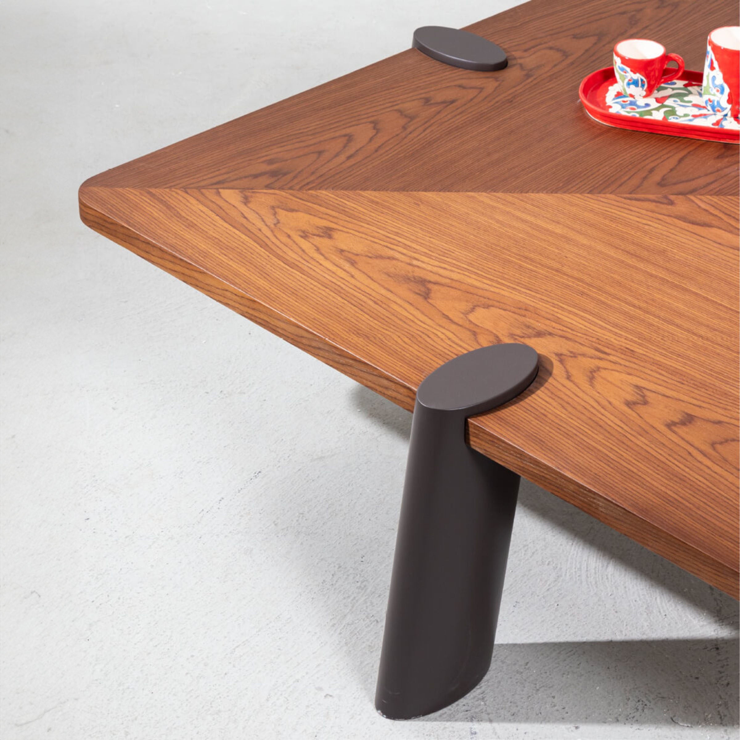 Guzzi Coffee Table GU-CT001 - Coffee tables - ebarza Furniture UAE | Shop Modern Furniture in Abu Dhabi & Dubai - مفروشات ايبازرا في الامارات | تسوق اثاث عصري وديكورات مميزة في دبي وابوظبي