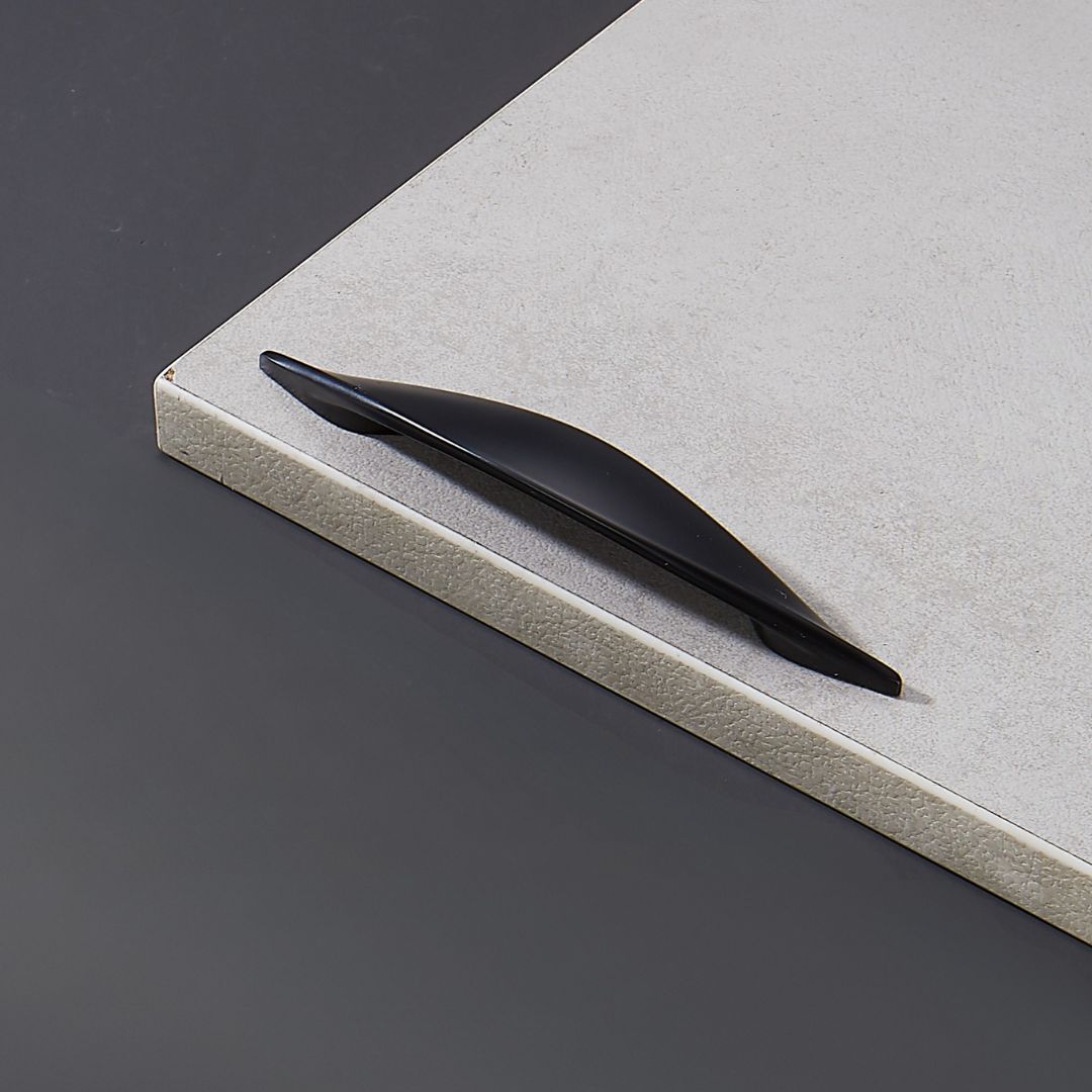 Handle Grey 7652-96 - Door Handles - ebarza Furniture UAE | Shop Modern Furniture in Abu Dhabi & Dubai - مفروشات ايبازرا في الامارات | تسوق اثاث عصري وديكورات مميزة في دبي وابوظبي