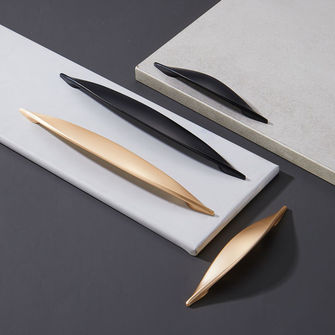 Handle Grey 7652-192 - Door Handles - ebarza Furniture UAE | Shop Modern Furniture in Abu Dhabi & Dubai - مفروشات ايبازرا في الامارات | تسوق اثاث عصري وديكورات مميزة في دبي وابوظبي